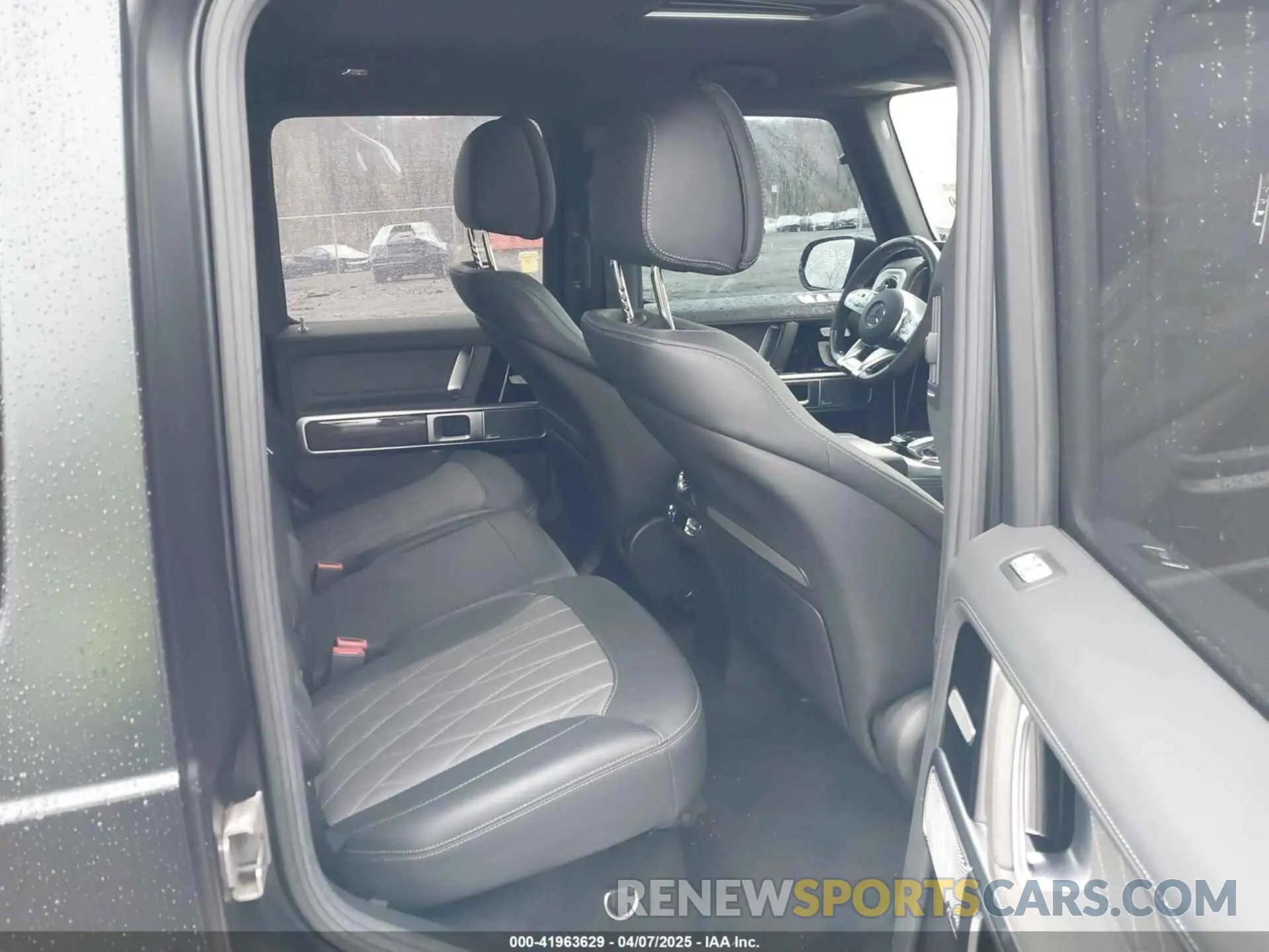 8 Photograph of a damaged car W1NYC7HJ6MX388535 MERCEDES-BENZ AMG G 63 2021