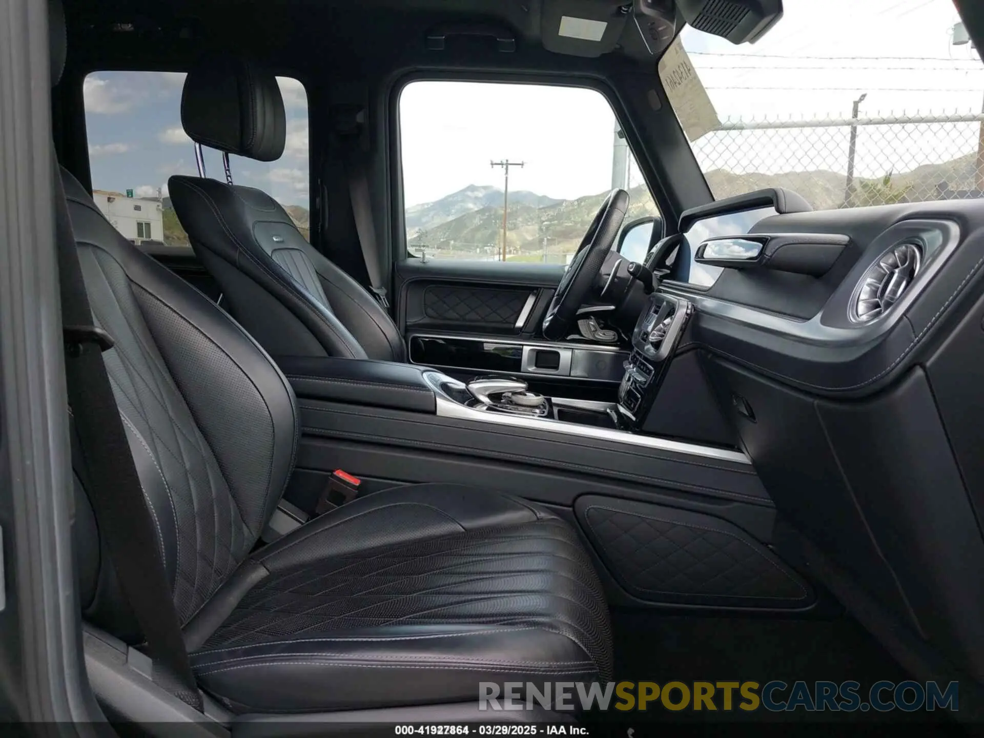 5 Photograph of a damaged car W1NYC7HJ9MX393518 MERCEDES-BENZ AMG G 63 2021