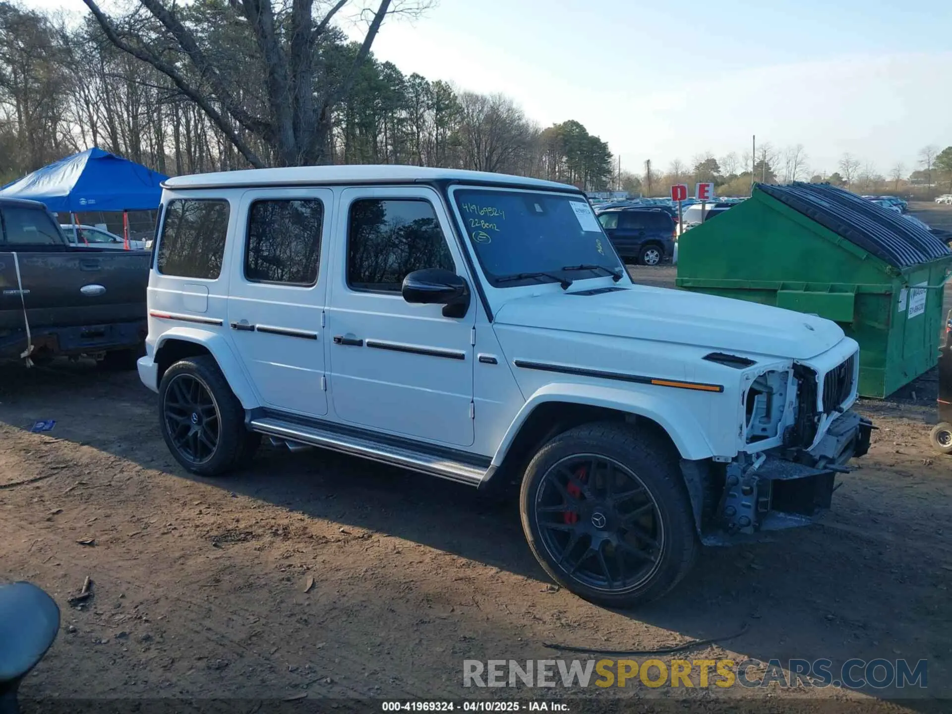 13 Photograph of a damaged car W1NYC7HJ0NX437049 MERCEDES-BENZ AMG G 63 2022