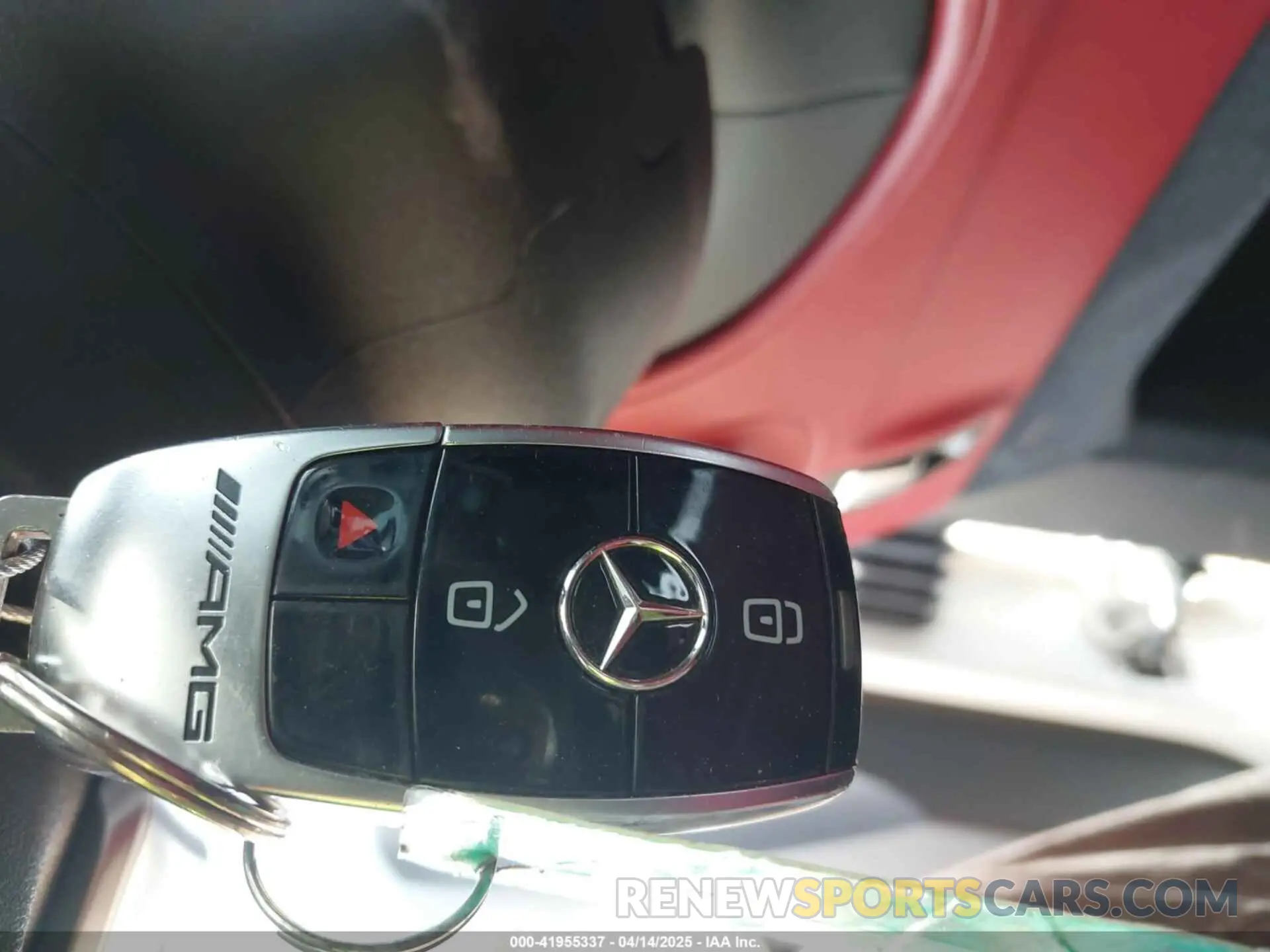 11 Photograph of a damaged car W1NYC7HJ3NX437109 MERCEDES-BENZ AMG G 63 2022