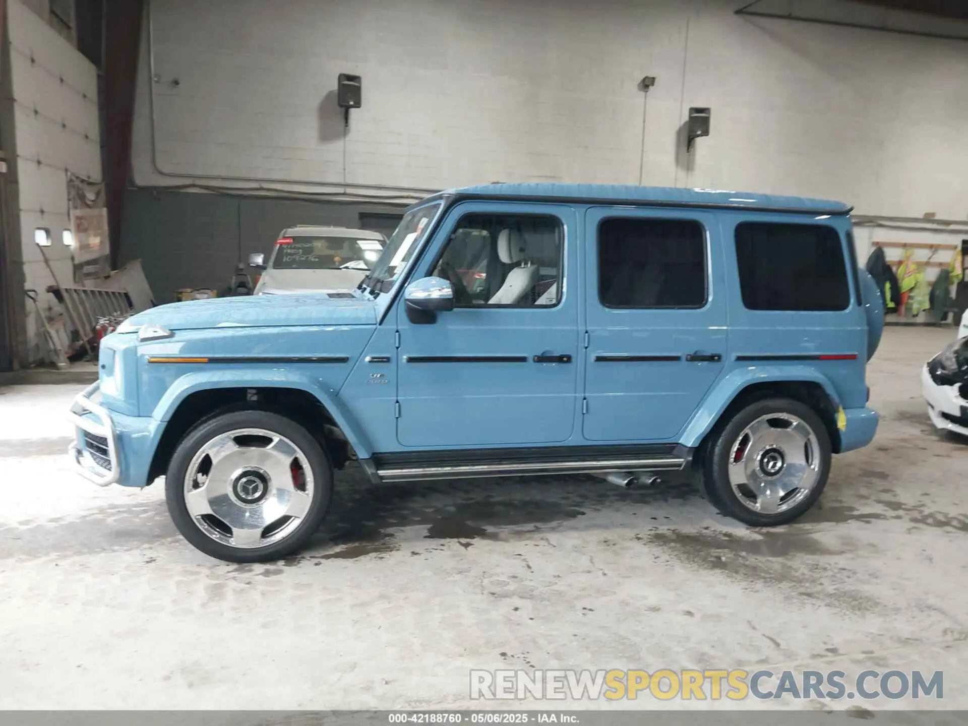 15 Photograph of a damaged car W1NYC7HJ4PX476908 MERCEDES-BENZ AMG G 63 2023
