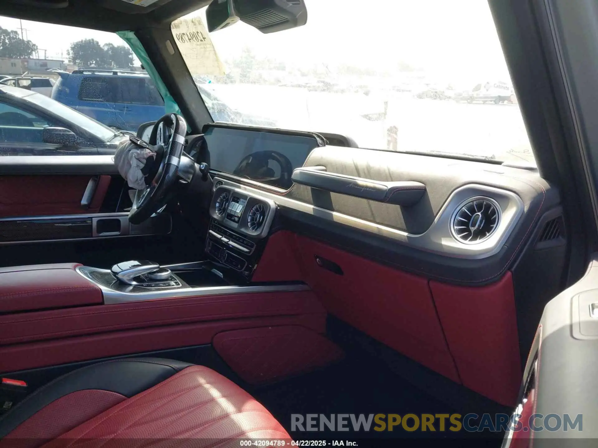 5 Photograph of a damaged car W1NYC7HJ6RX493793 MERCEDES-BENZ AMG G 63 2024