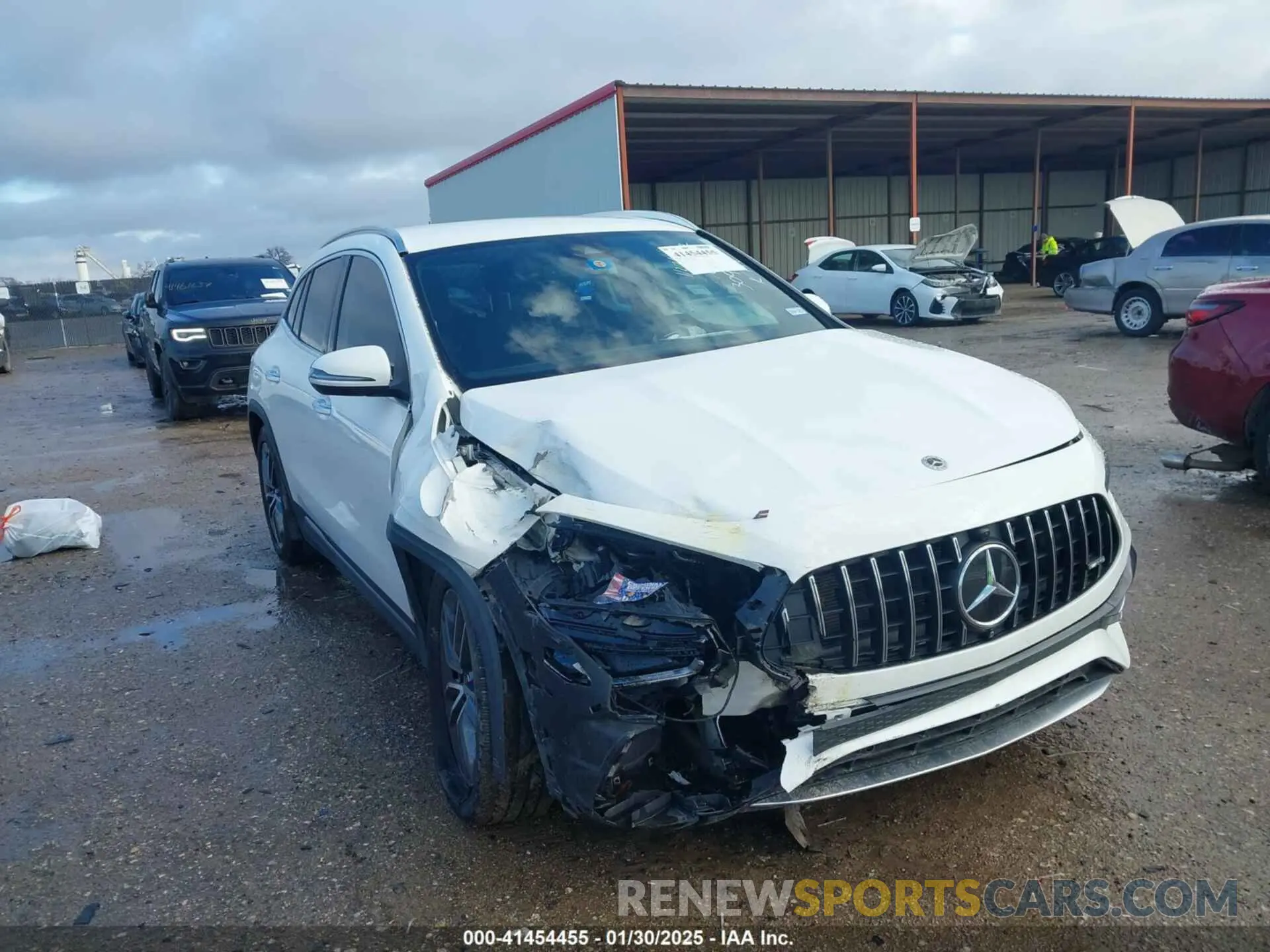 1 Photograph of a damaged car W1N4N5BB1PJ451918 MERCEDES-BENZ AMG GLA 35 2023