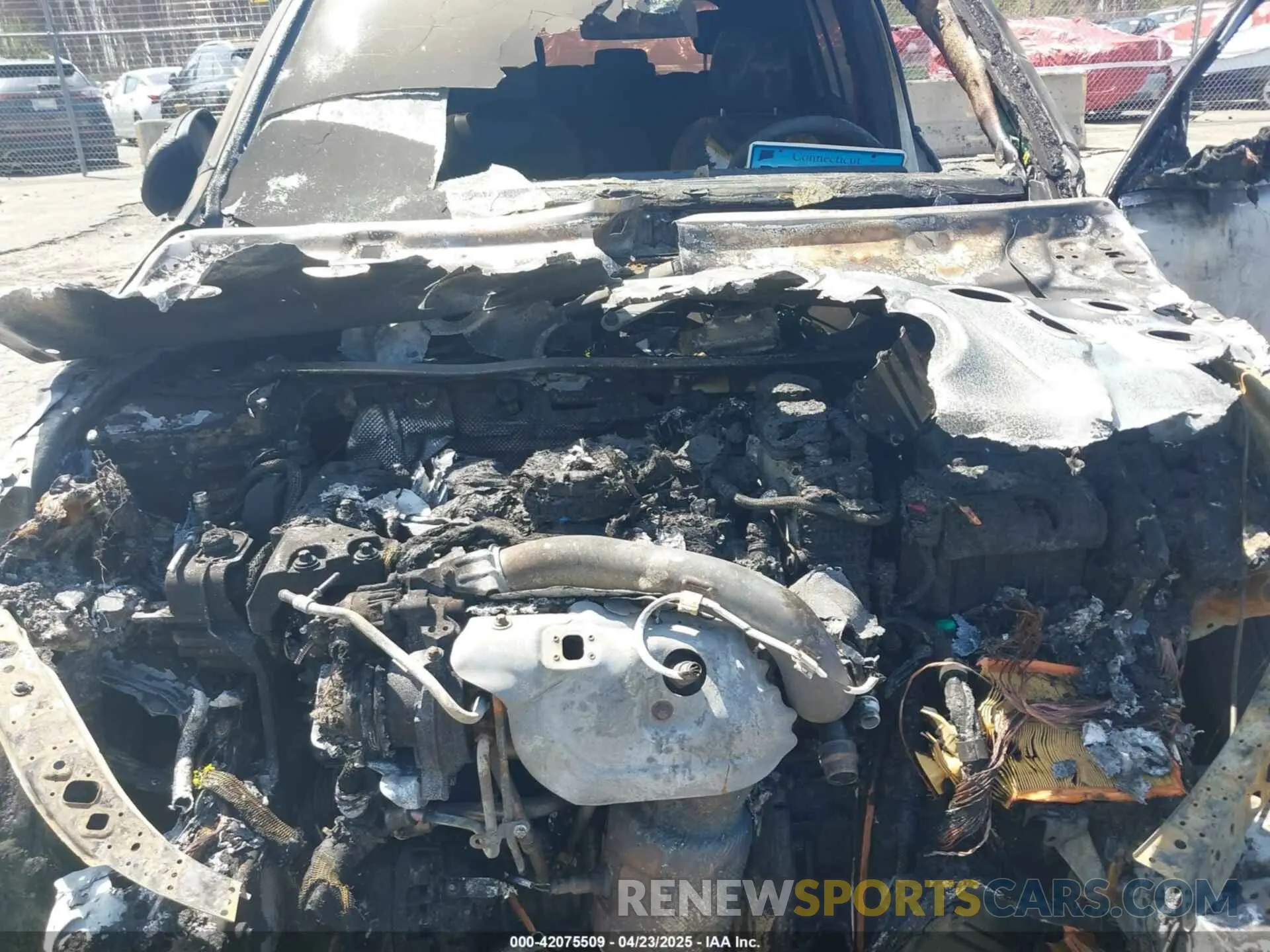 10 Photograph of a damaged car W1N4M5BB1NW172956 MERCEDES-BENZ AMG GLB 35 2022