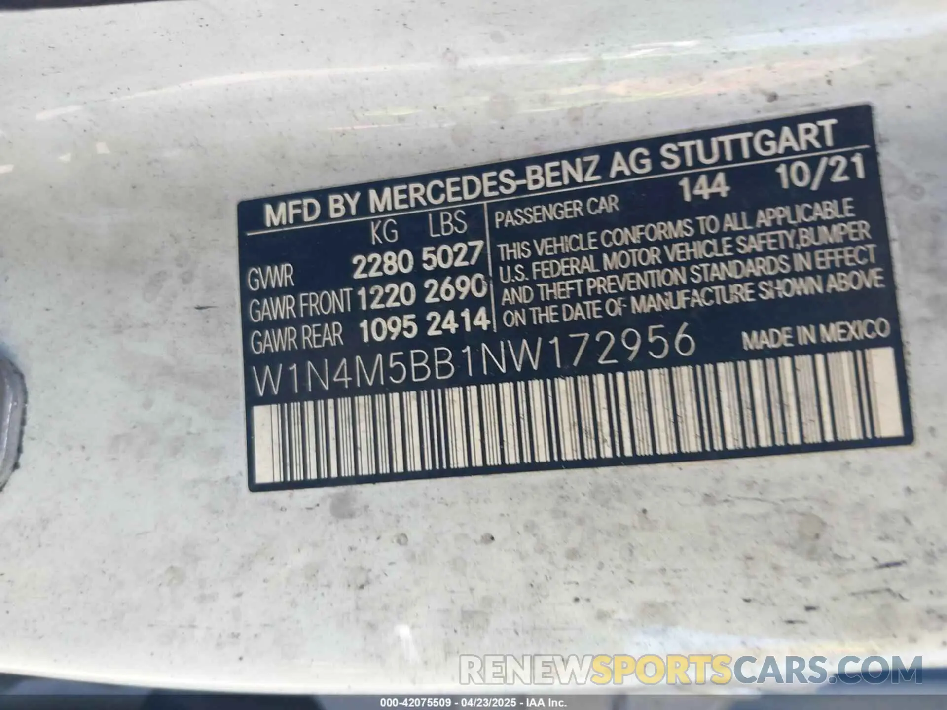 9 Photograph of a damaged car W1N4M5BB1NW172956 MERCEDES-BENZ AMG GLB 35 2022