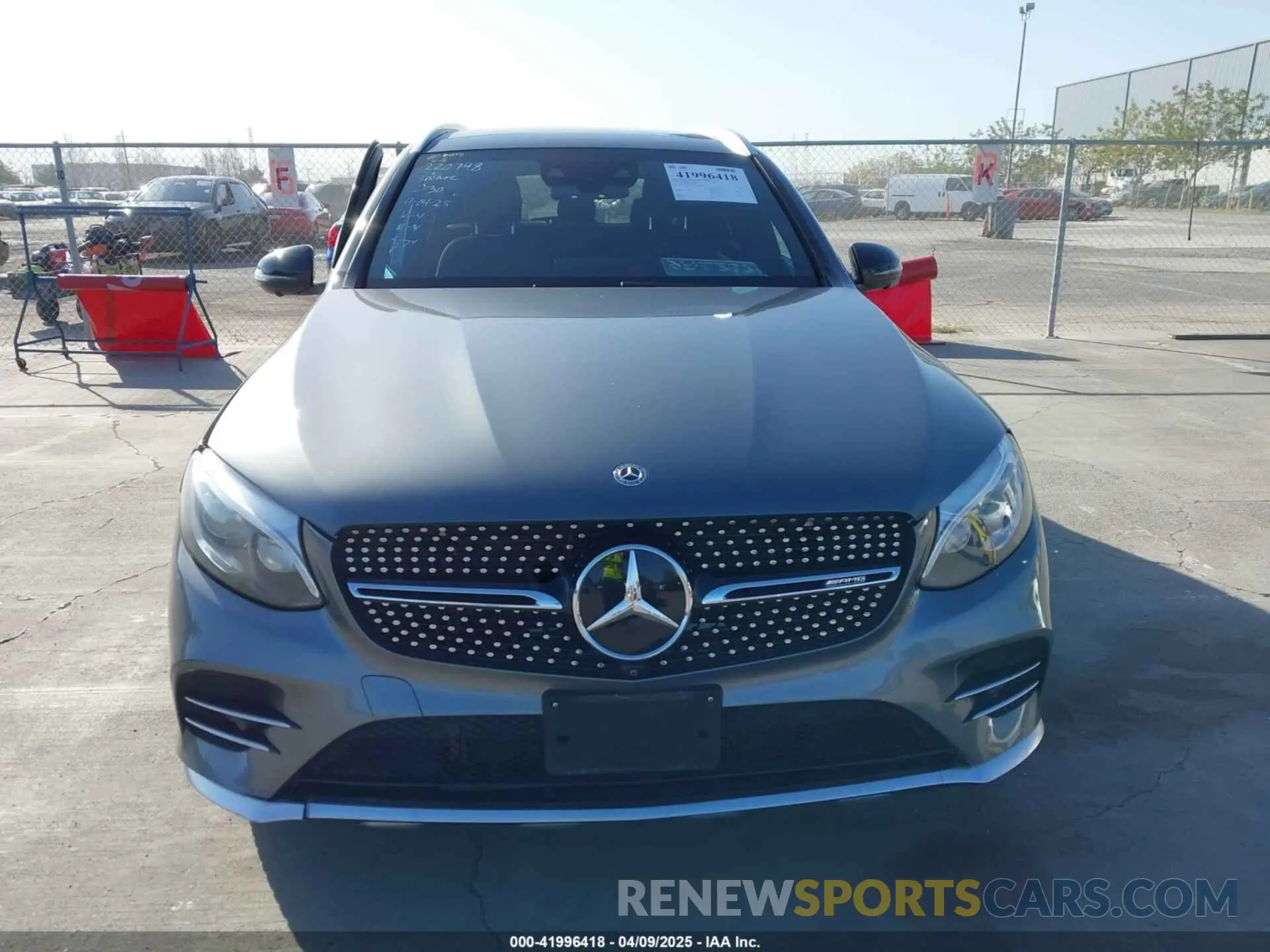 12 Photograph of a damaged car WDC0G6EB3KF523256 MERCEDES-BENZ AMG GLC 43 2019