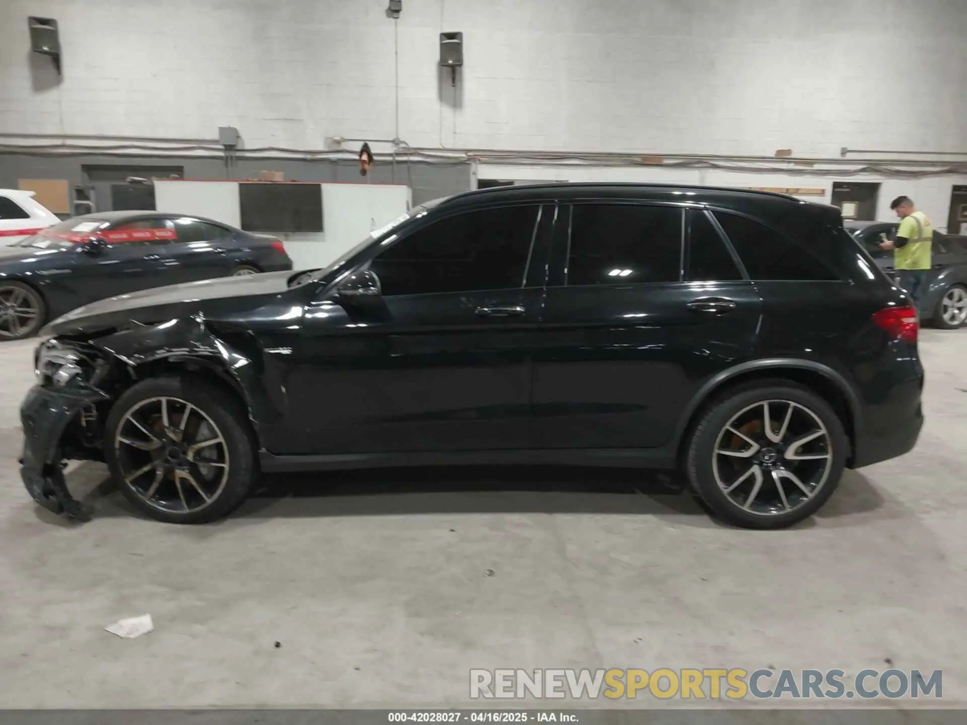 14 Photograph of a damaged car WDC0G6EB6KF588621 MERCEDES-BENZ AMG GLC 43 2019