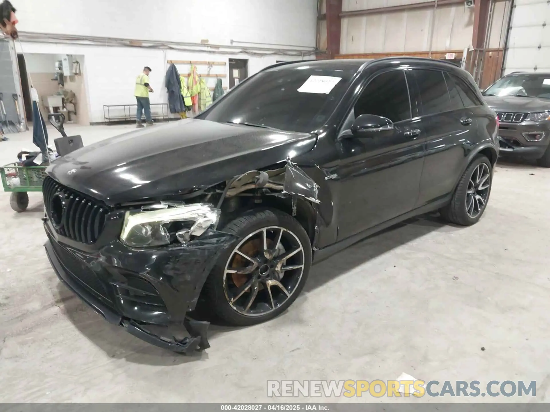 2 Photograph of a damaged car WDC0G6EB6KF588621 MERCEDES-BENZ AMG GLC 43 2019