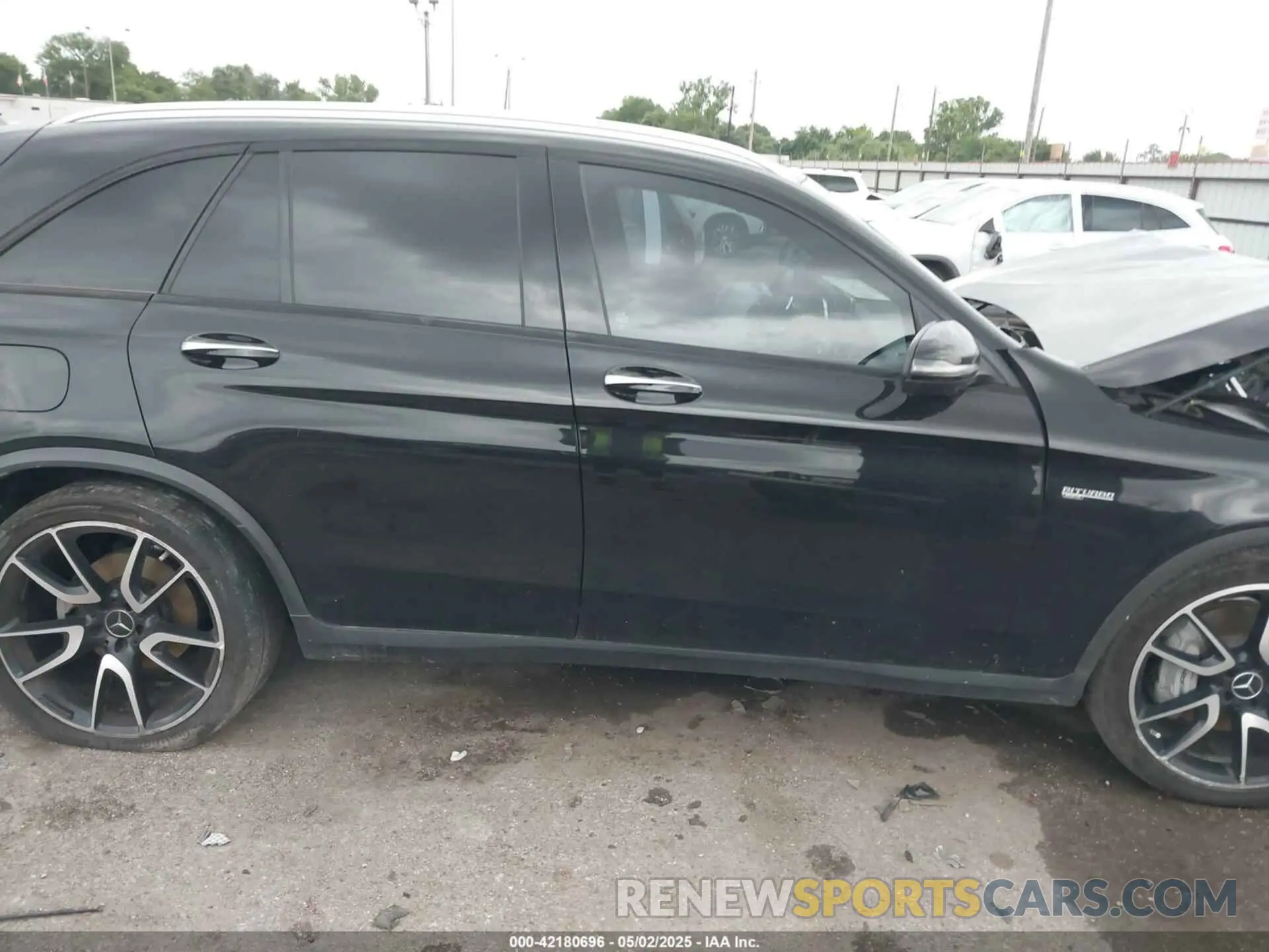 13 Photograph of a damaged car WDC0G6EB9KF660203 MERCEDES-BENZ AMG GLC 43 2019