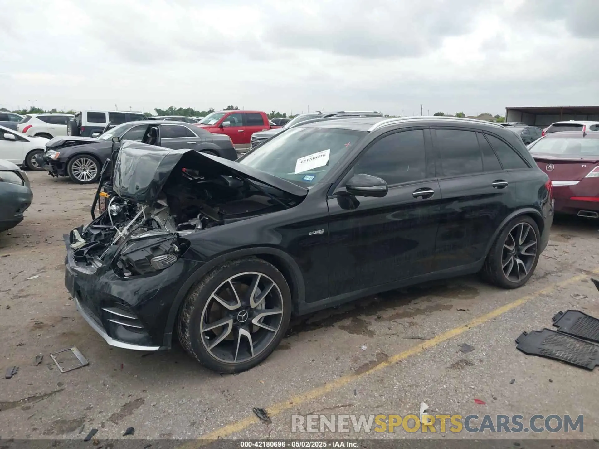 2 Photograph of a damaged car WDC0G6EB9KF660203 MERCEDES-BENZ AMG GLC 43 2019