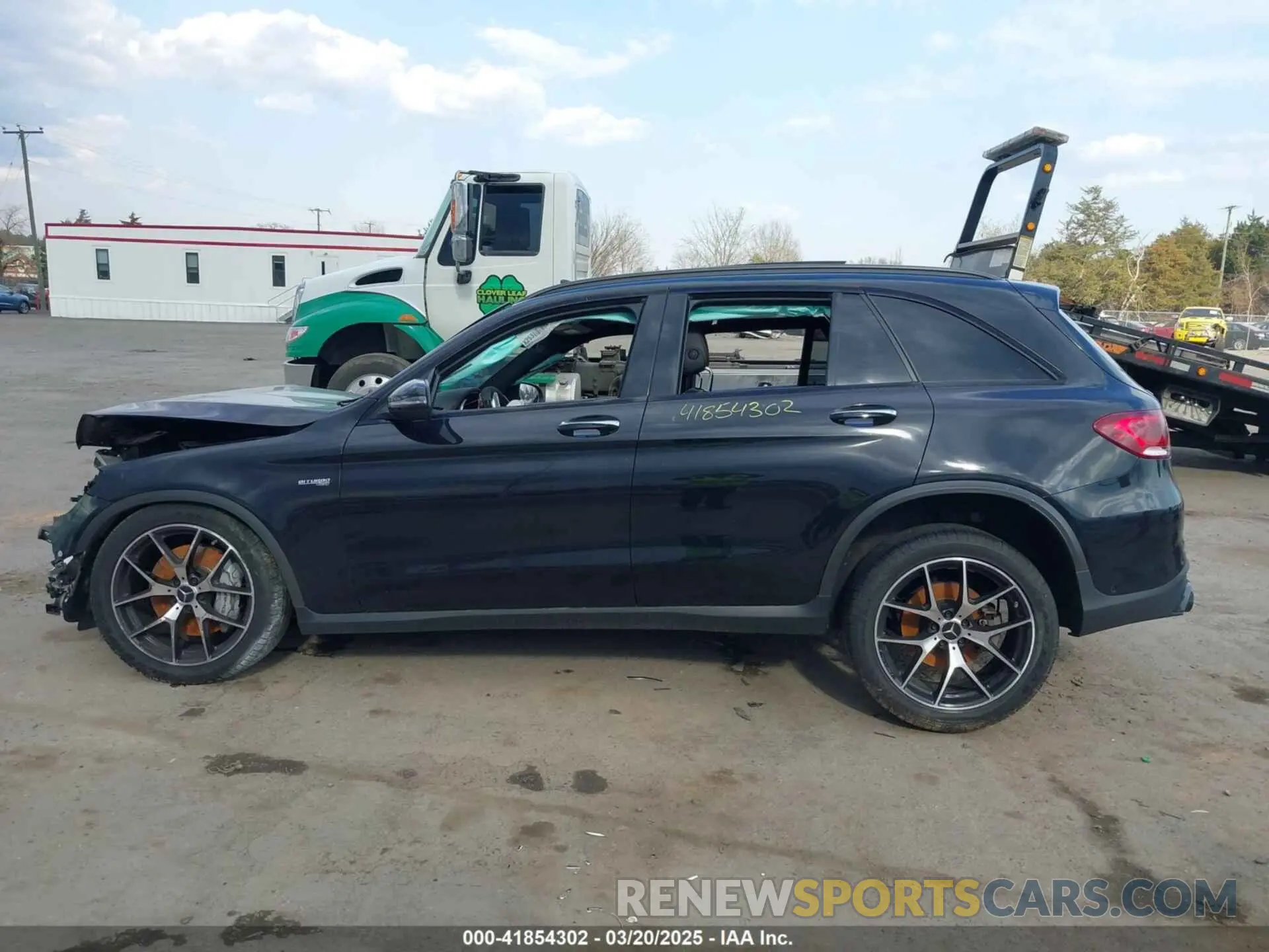 13 Photograph of a damaged car W1N0G6EB5MF906214 MERCEDES-BENZ AMG GLC 43 2021