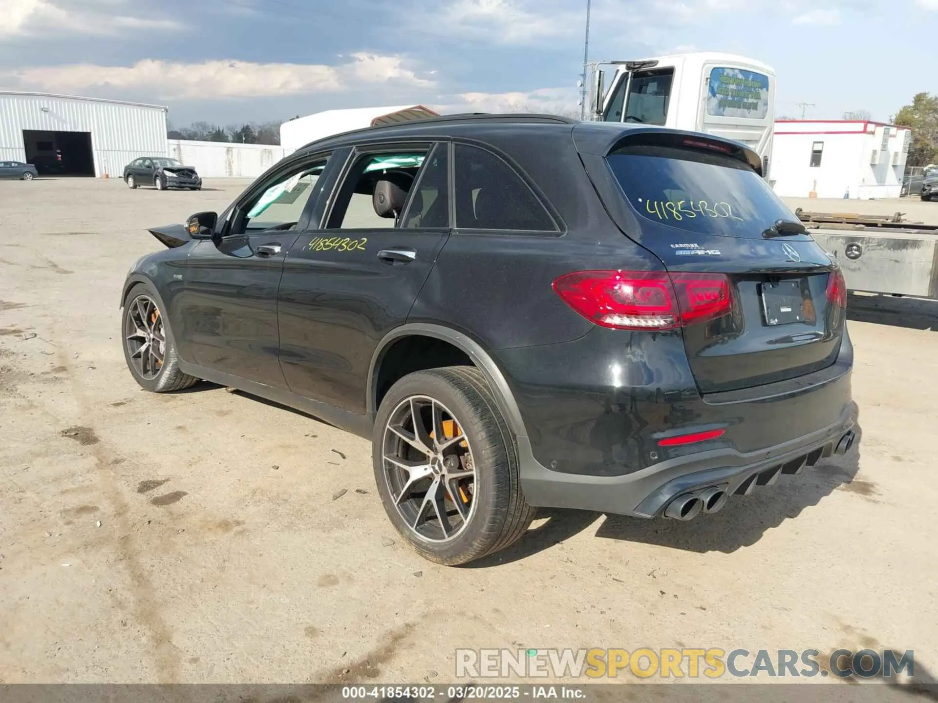 3 Photograph of a damaged car W1N0G6EB5MF906214 MERCEDES-BENZ AMG GLC 43 2021