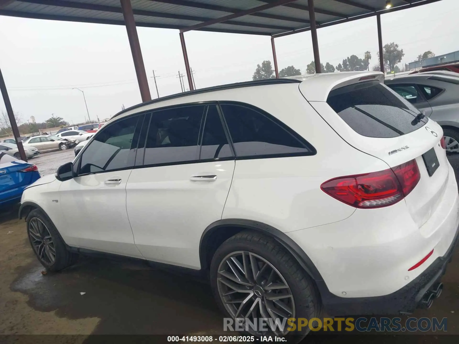 15 Photograph of a damaged car W1N0G6EB7MF937836 MERCEDES-BENZ AMG GLC 43 2021