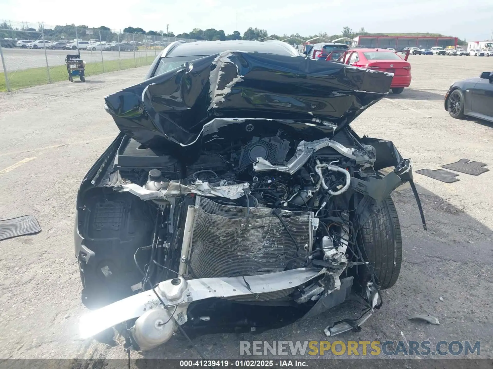 11 Photograph of a damaged car W1N0G6EB8NG080065 MERCEDES-BENZ AMG GLC 43 2022