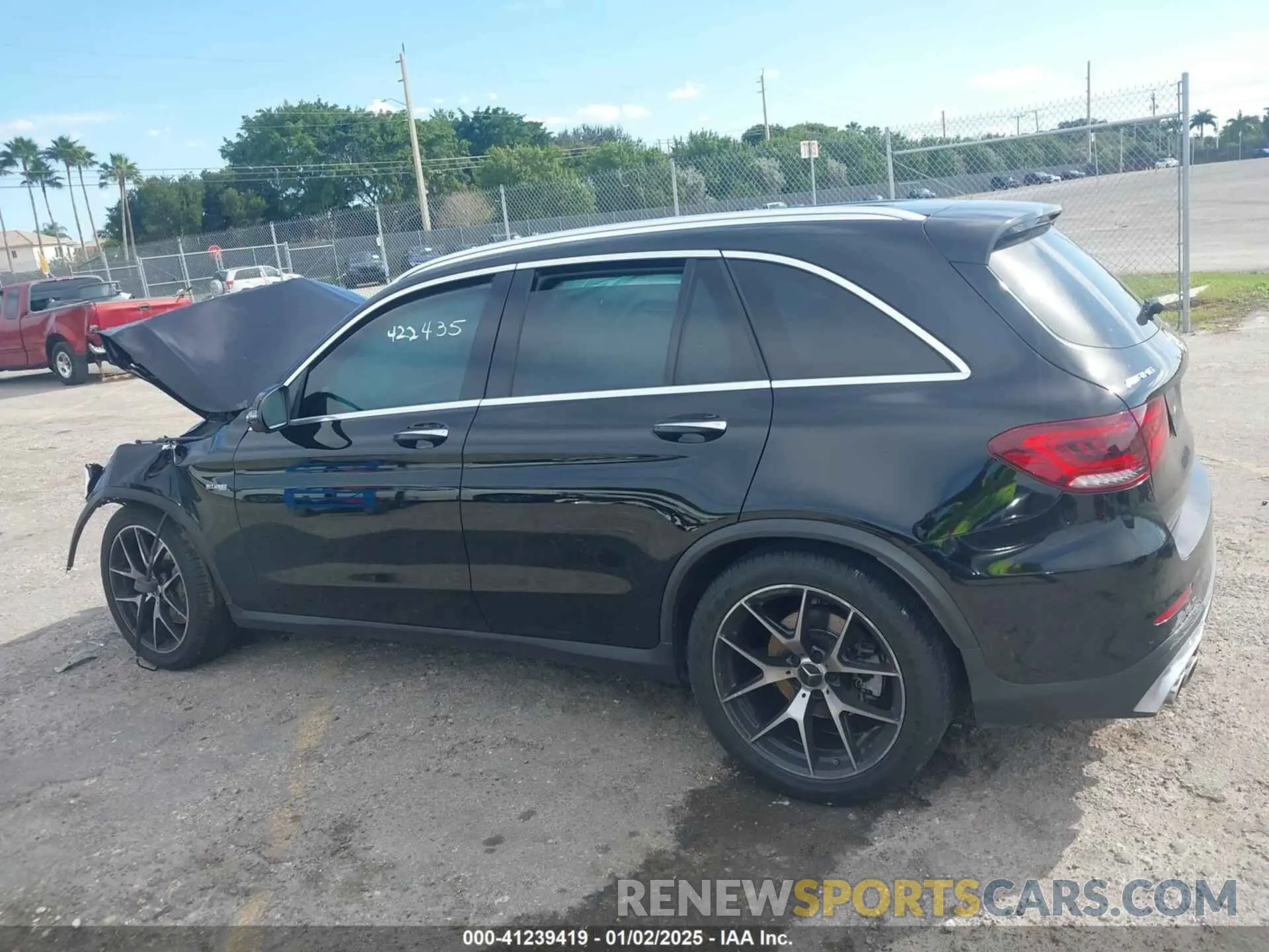13 Photograph of a damaged car W1N0G6EB8NG080065 MERCEDES-BENZ AMG GLC 43 2022
