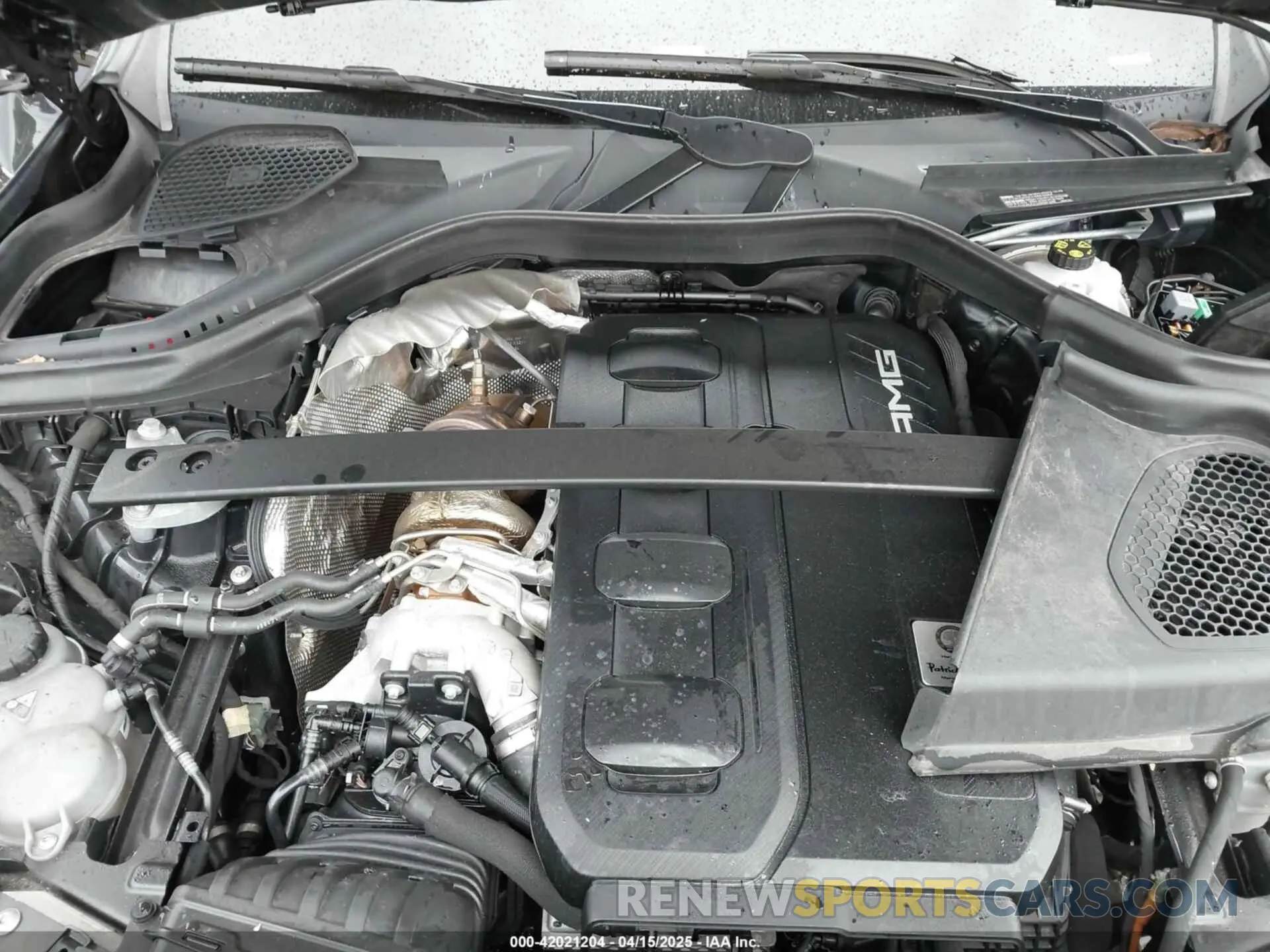 10 Photograph of a damaged car W1NKM8HB4RF202831 MERCEDES-BENZ AMG GLC 43 2024