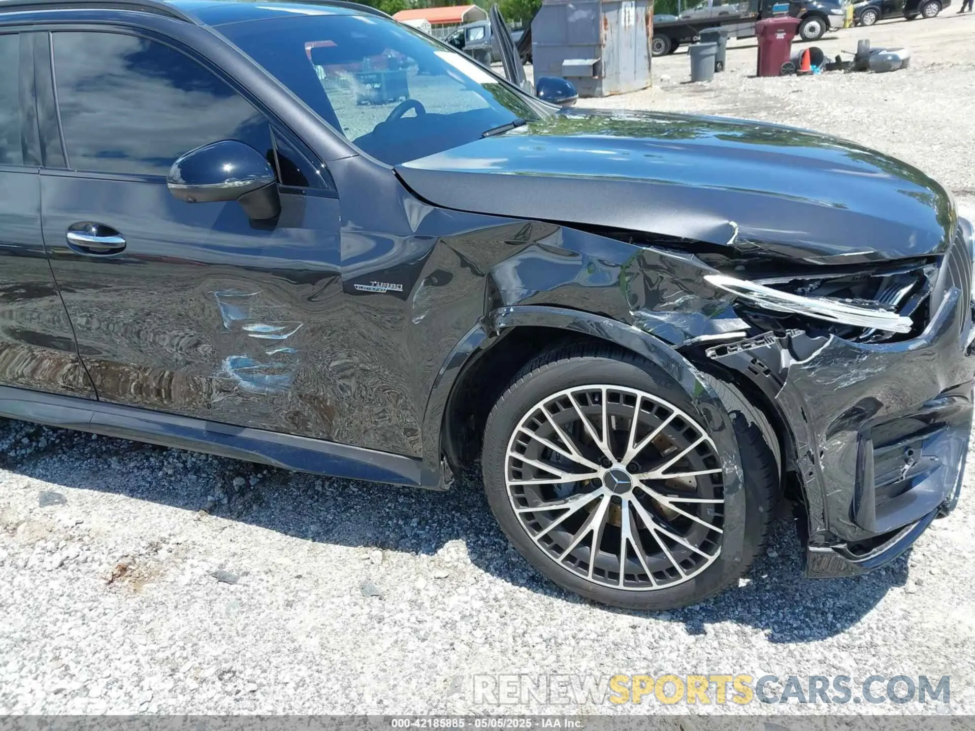6 Photograph of a damaged car W1NKM8HB8RF208857 MERCEDES-BENZ AMG GLC 43 2024