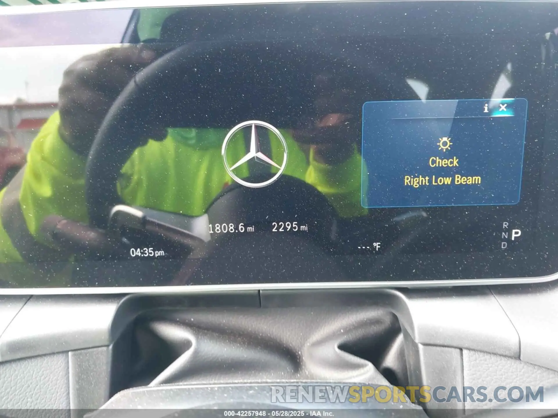 7 Photograph of a damaged car W1NKM8HB0SF275149 MERCEDES-BENZ AMG GLC 43 2025