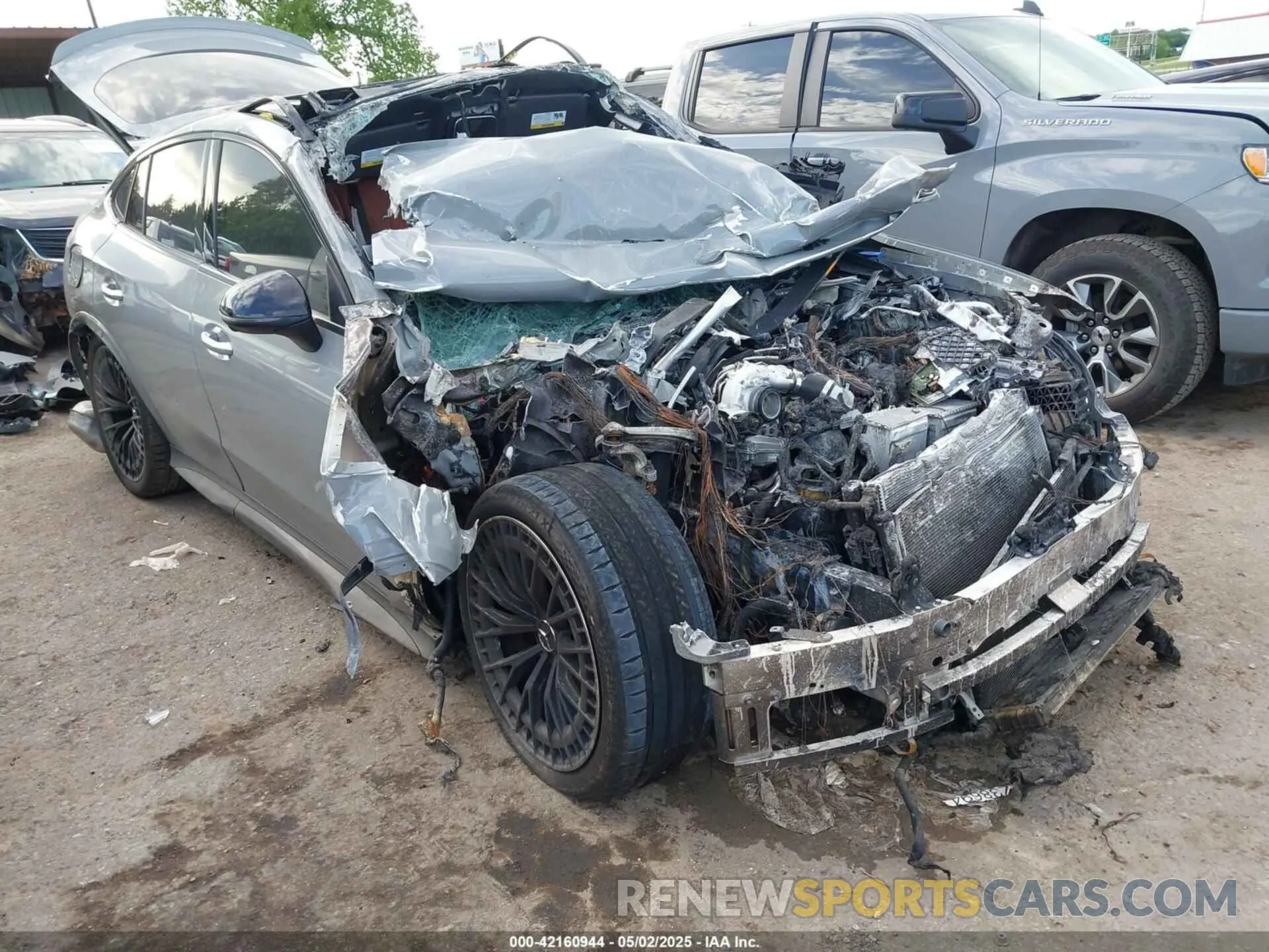 1 Photograph of a damaged car W1NKJ8AB3SF288545 MERCEDES-BENZ AMG GLC 63 COUPE 2025