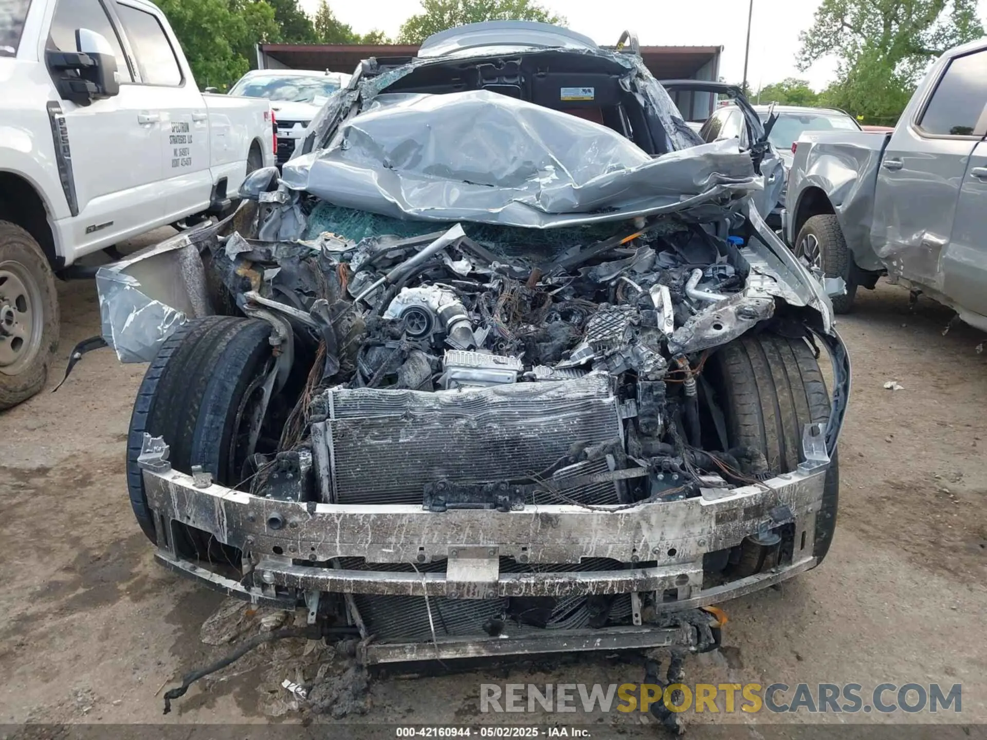 13 Photograph of a damaged car W1NKJ8AB3SF288545 MERCEDES-BENZ AMG GLC 63 COUPE 2025