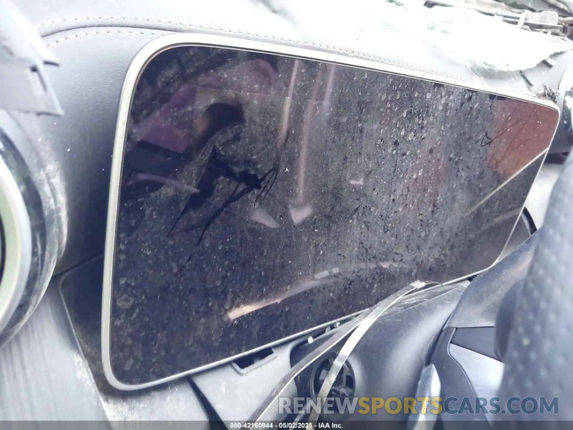16 Photograph of a damaged car W1NKJ8AB3SF288545 MERCEDES-BENZ AMG GLC 63 COUPE 2025
