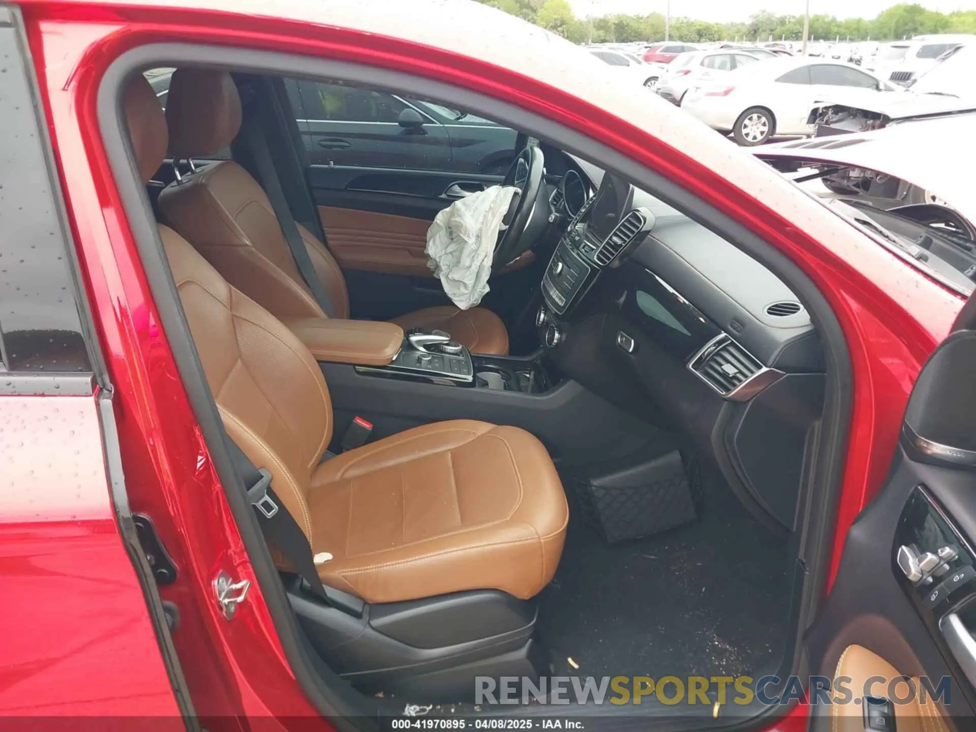 5 Photograph of a damaged car 4JGED6EB0KA134944 MERCEDES-BENZ AMG GLE 43 COUPE 2019