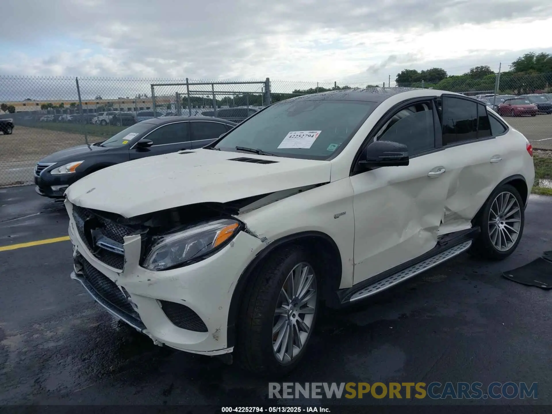 2 Photograph of a damaged car 4JGED6EB0KA152151 MERCEDES-BENZ AMG GLE 43 COUPE 2019