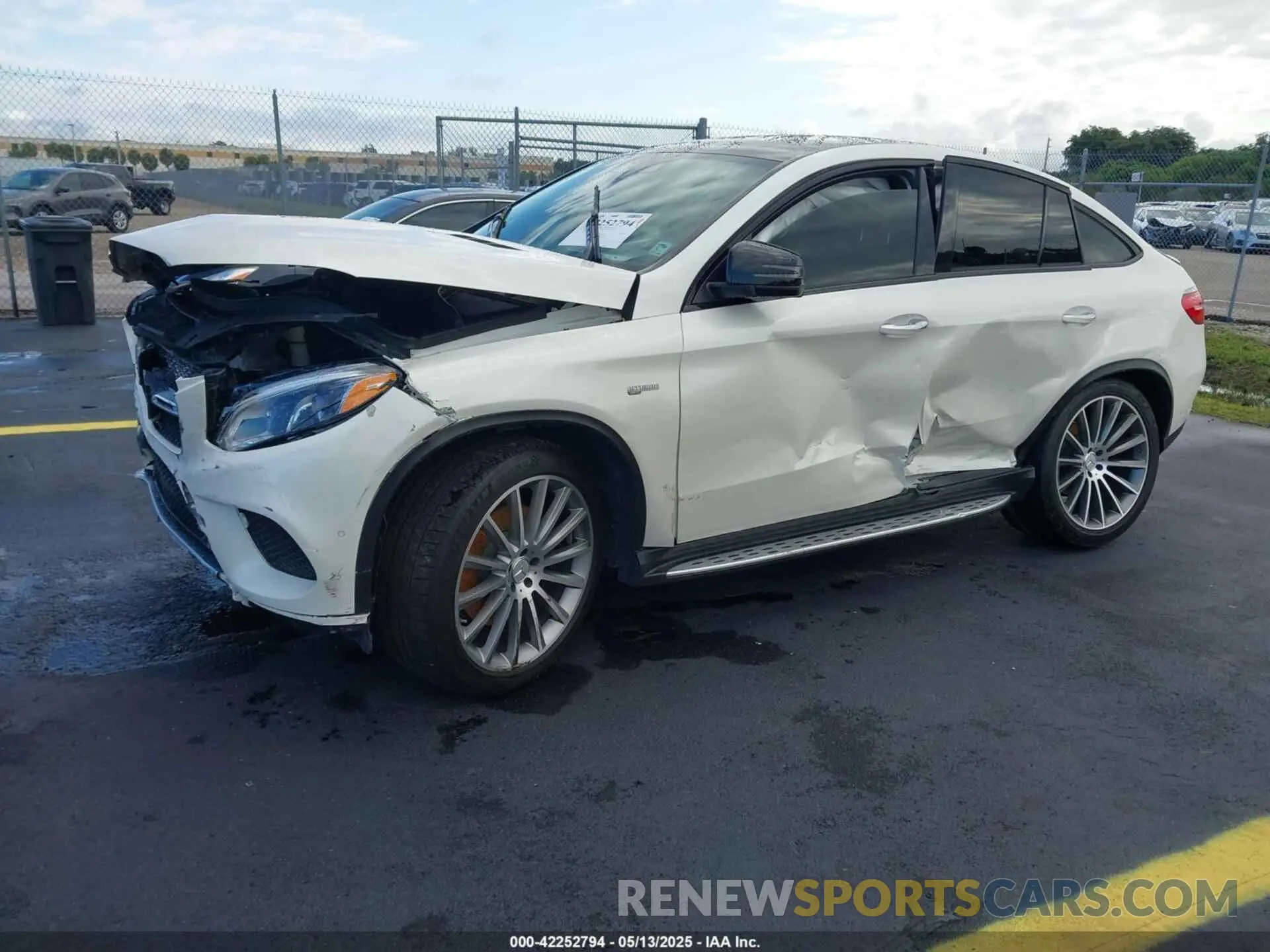 6 Photograph of a damaged car 4JGED6EB0KA152151 MERCEDES-BENZ AMG GLE 43 COUPE 2019