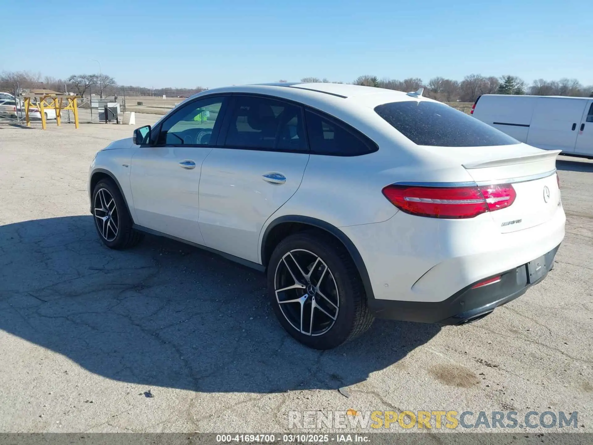 3 Photograph of a damaged car 4JGED6EB0KA152490 MERCEDES-BENZ AMG GLE 43 COUPE 2019