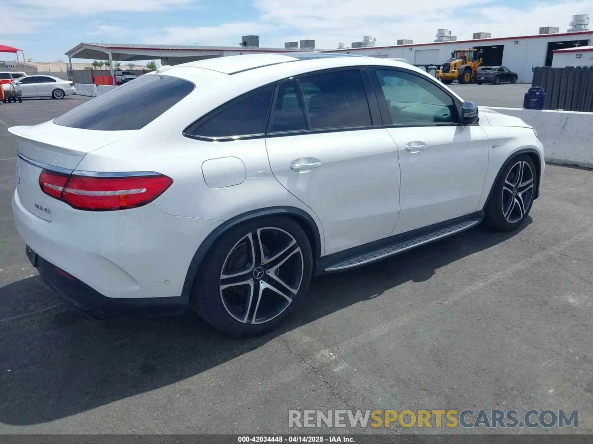 4 Photograph of a damaged car 4JGED6EBXKA126365 MERCEDES-BENZ AMG GLE 43 COUPE 2019