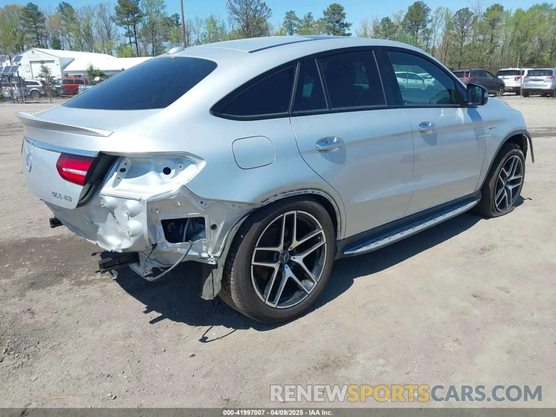 4 Photograph of a damaged car 4JGED6EBXKA153369 MERCEDES-BENZ AMG GLE 43 COUPE 2019