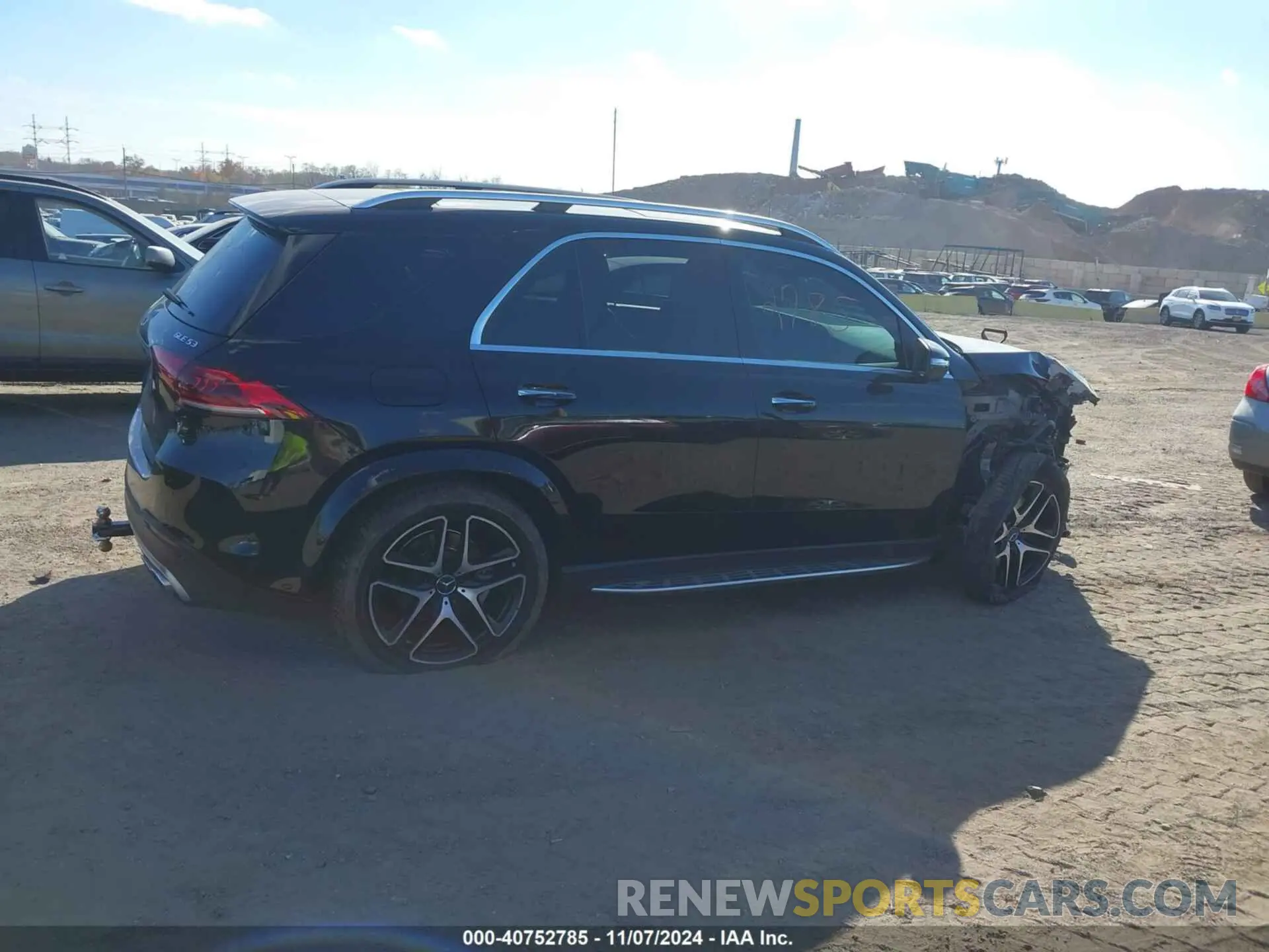 13 Photograph of a damaged car 4JGFB6BB6MA319808 MERCEDES-BENZ AMG GLE 53 2021