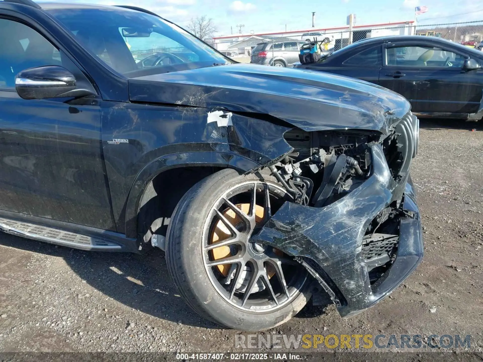 16 Photograph of a damaged car 4JGFB6BB8MA302153 MERCEDES-BENZ AMG GLE 53 2021