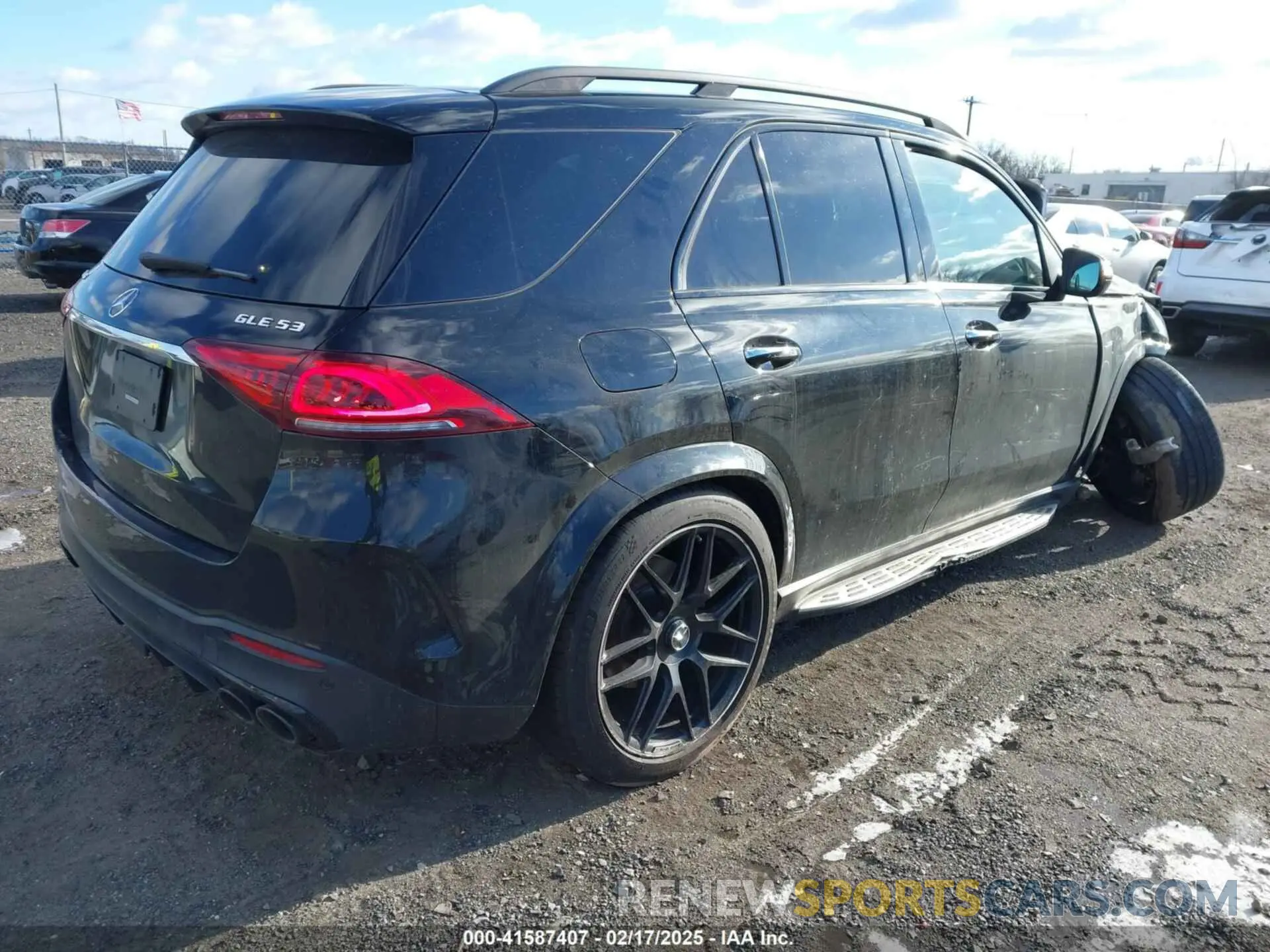 4 Photograph of a damaged car 4JGFB6BB8MA302153 MERCEDES-BENZ AMG GLE 53 2021