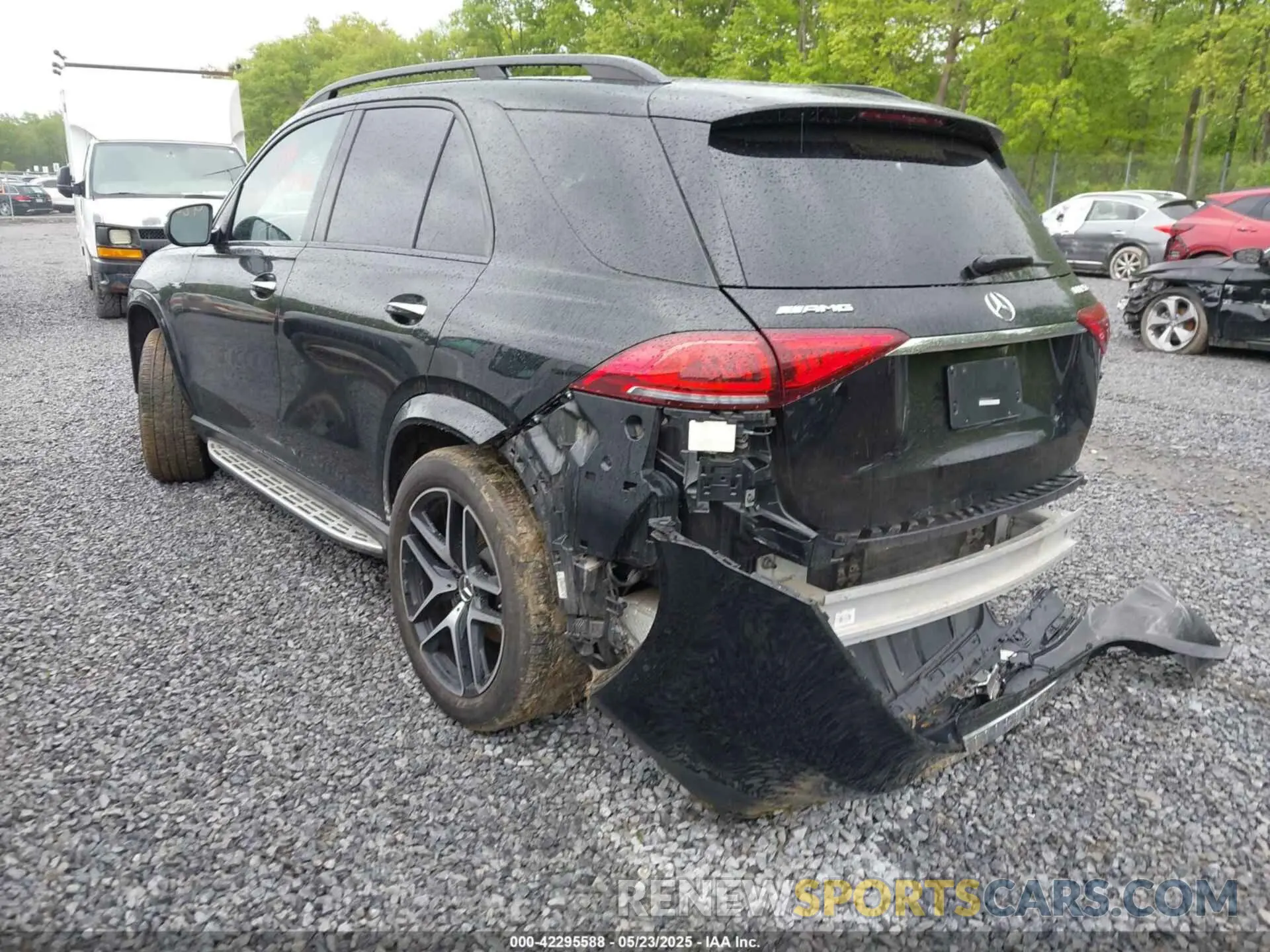 3 Photograph of a damaged car 4JGFB6BBXMA531465 MERCEDES-BENZ AMG GLE 53 2021