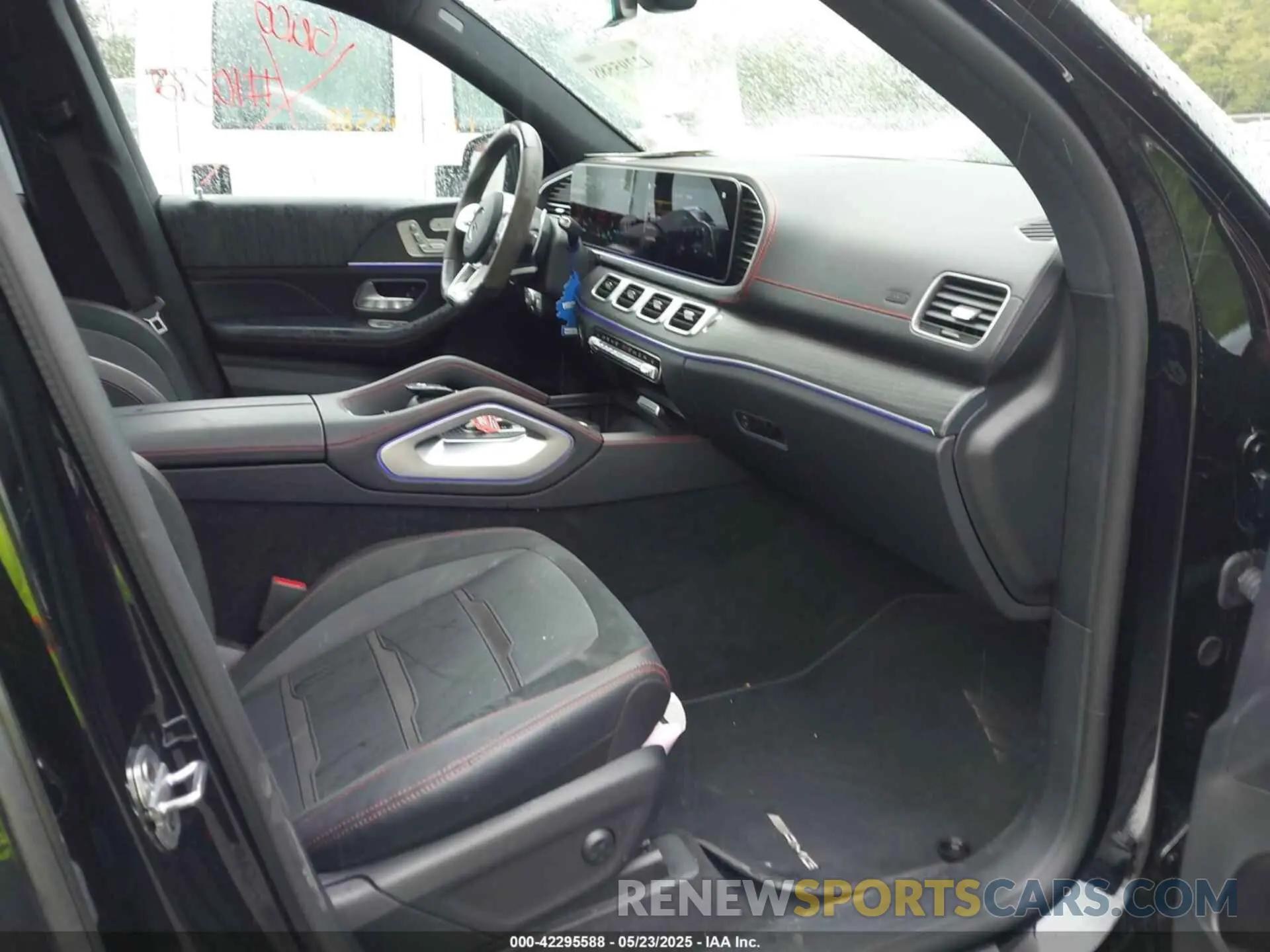 5 Photograph of a damaged car 4JGFB6BBXMA531465 MERCEDES-BENZ AMG GLE 53 2021
