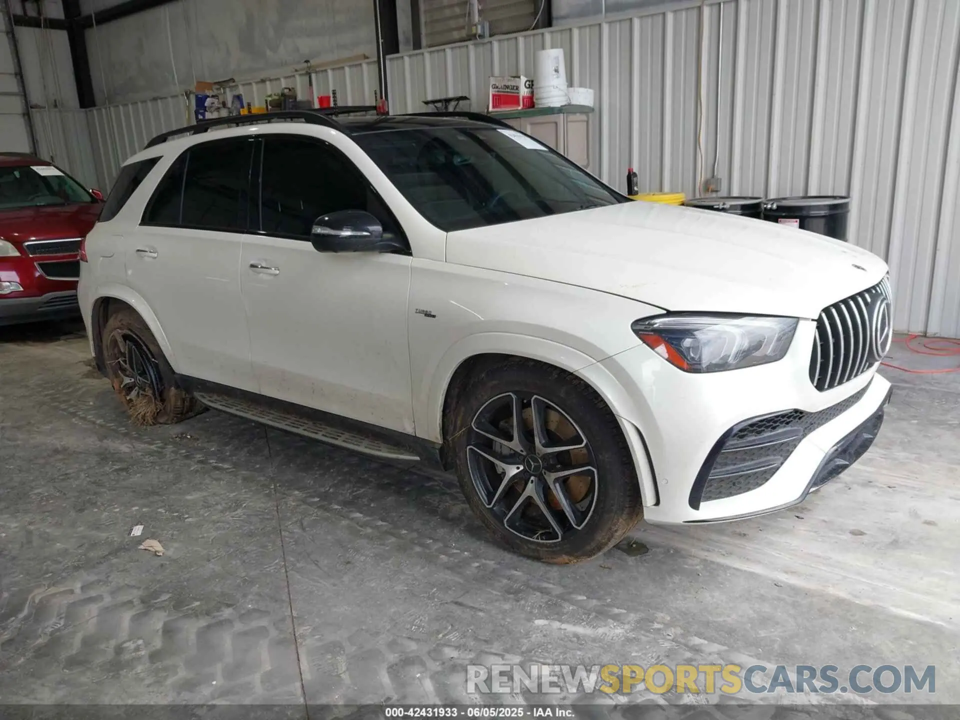 1 Photograph of a damaged car 4JGFB6BBXMA563557 MERCEDES-BENZ AMG GLE 53 2021