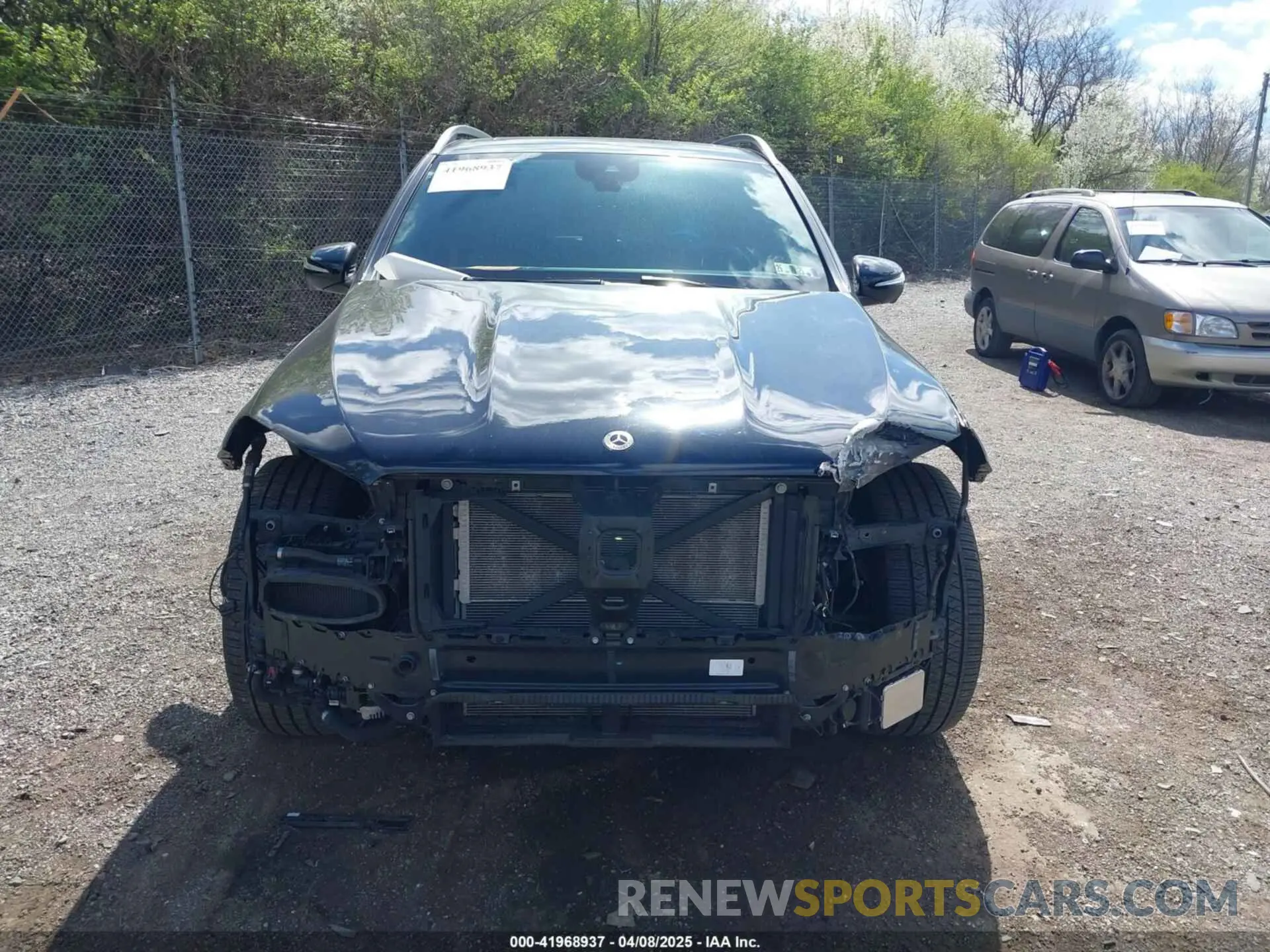 13 Photograph of a damaged car 4JGFB6BB2NA605382 MERCEDES-BENZ AMG GLE 53 2022