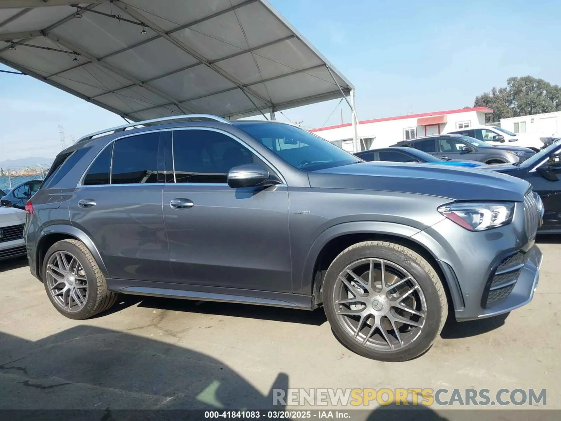 14 Photograph of a damaged car 4JGFB6BB6NA667111 MERCEDES-BENZ AMG GLE 53 2022