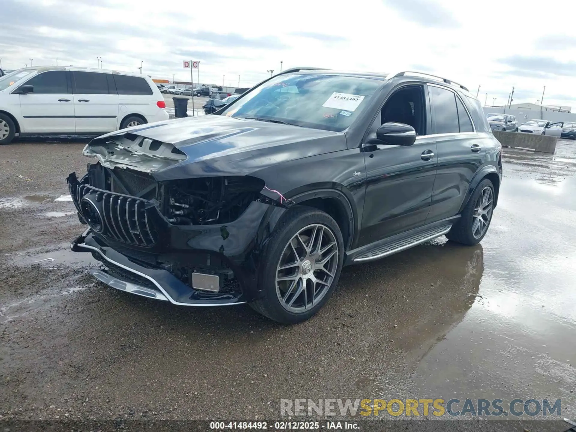 2 Photograph of a damaged car 4JGFB6BBXNA596396 MERCEDES-BENZ AMG GLE 53 2022