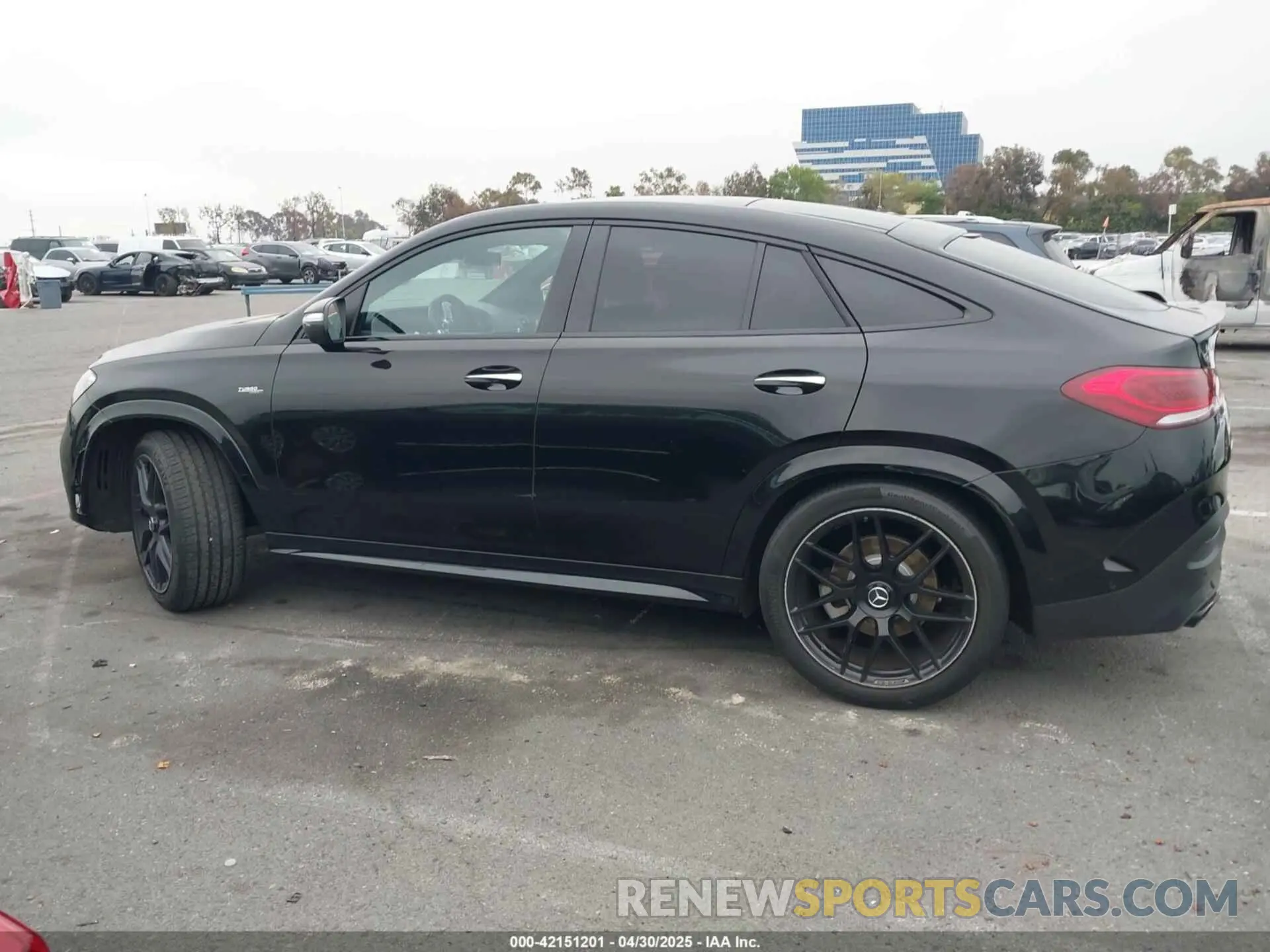 14 Photograph of a damaged car 4JGFD6BB6MA538455 MERCEDES-BENZ AMG GLE 53 COUPE 2021