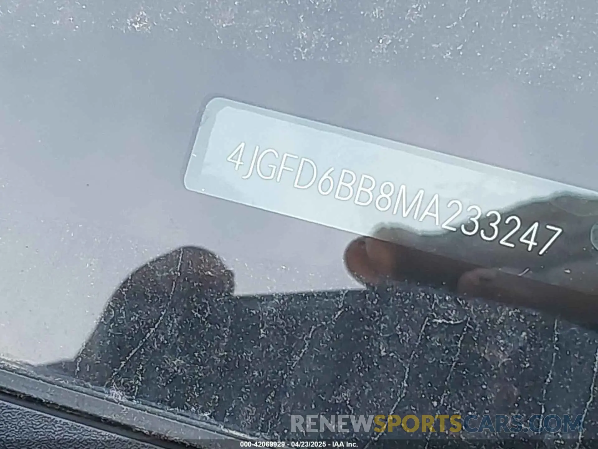 17 Photograph of a damaged car 4JGFD6BB8MA233247 MERCEDES-BENZ AMG GLE 53 COUPE 2021
