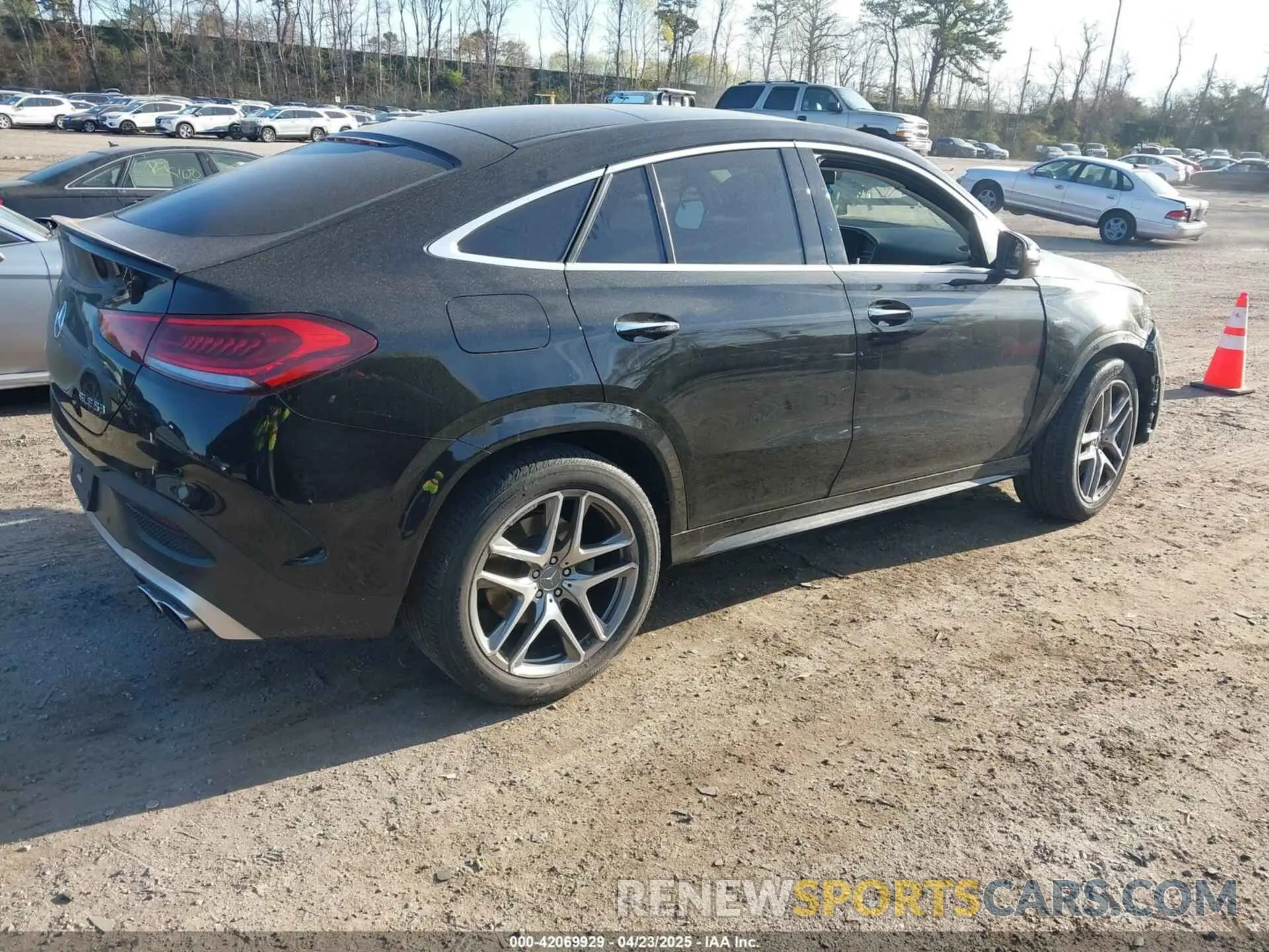 4 Photograph of a damaged car 4JGFD6BB8MA233247 MERCEDES-BENZ AMG GLE 53 COUPE 2021