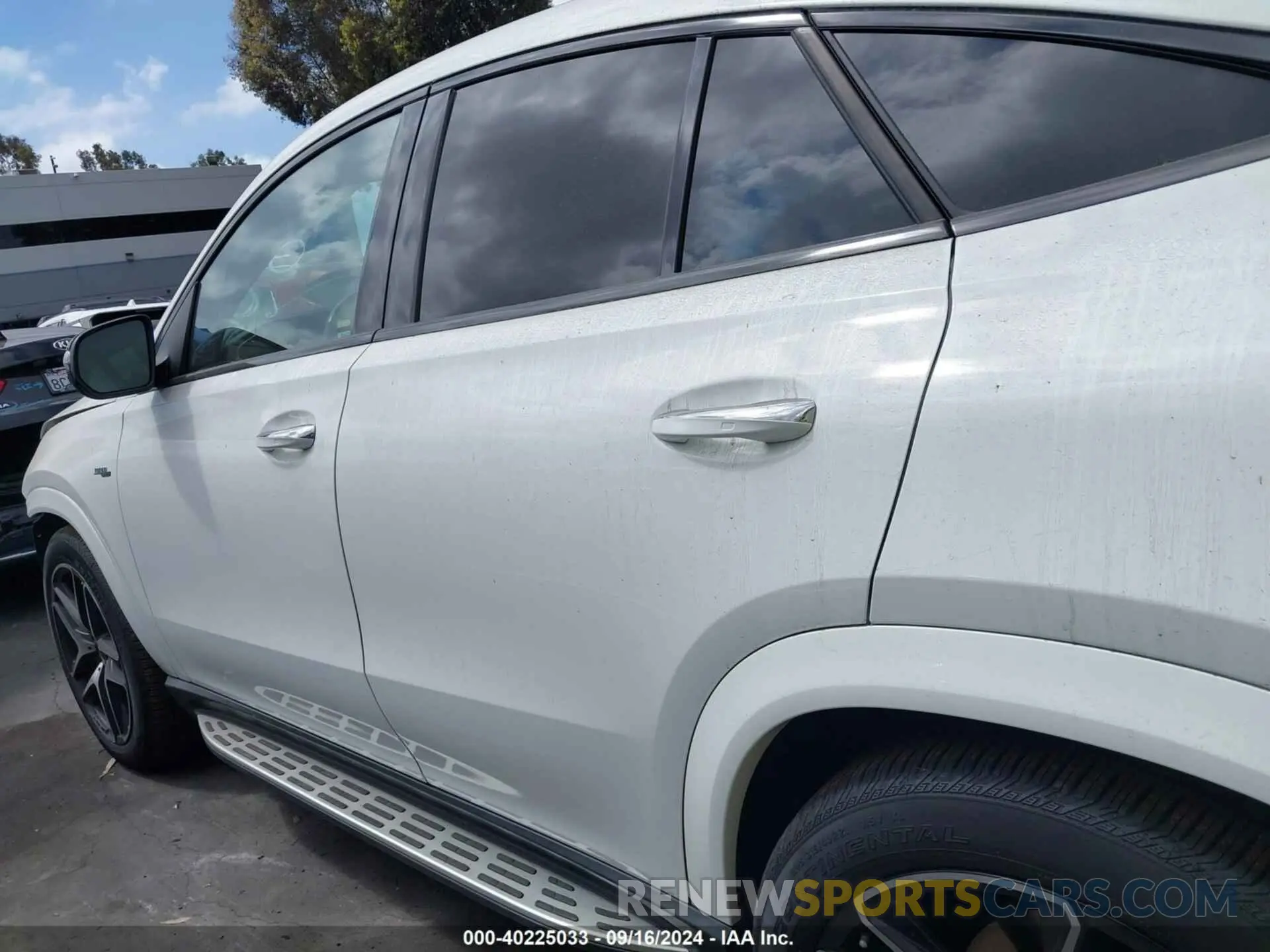 14 Photograph of a damaged car 4JGFD6BBXMA402572 MERCEDES-BENZ AMG GLE 53 COUPE 2021