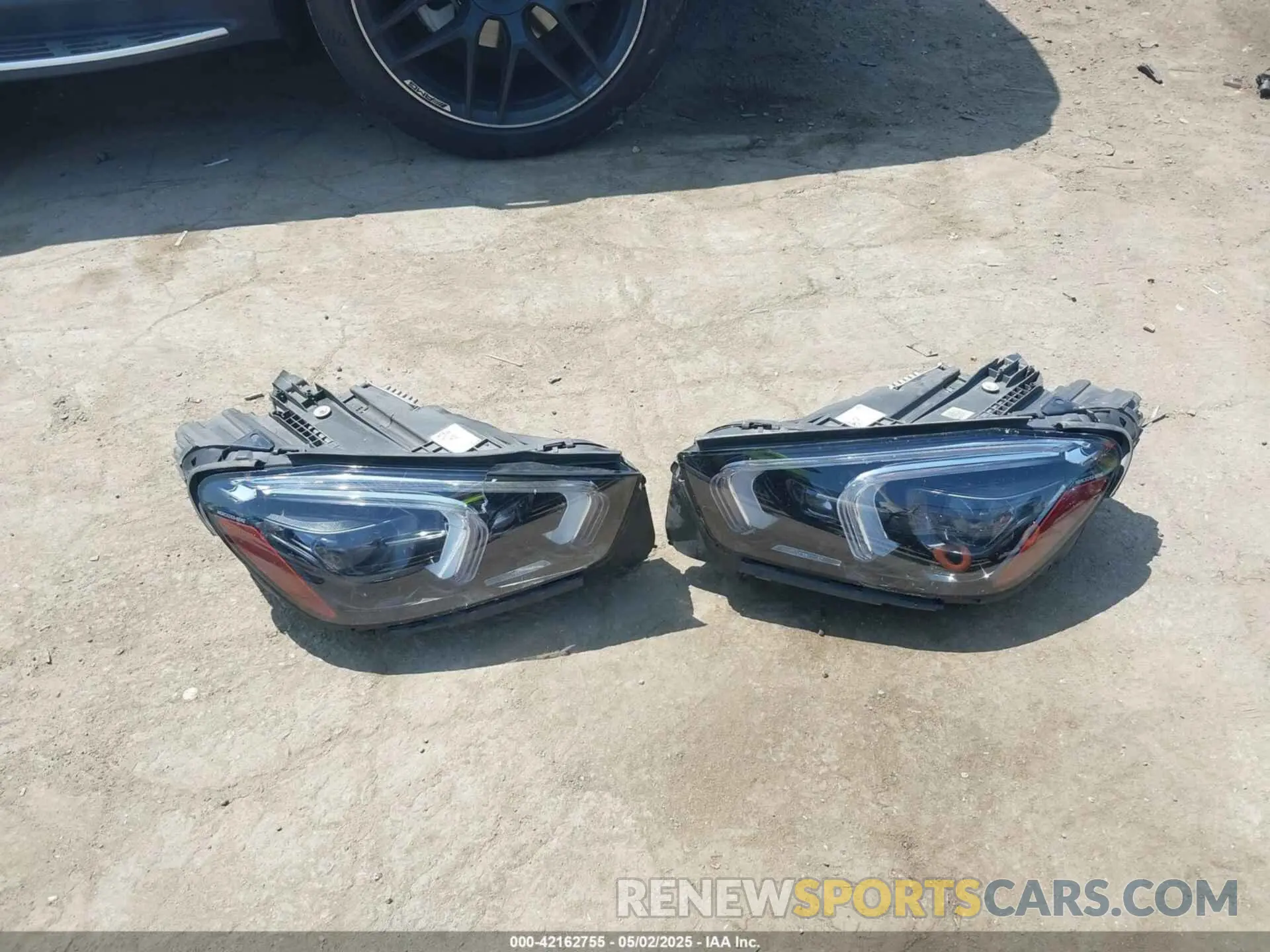 12 Photograph of a damaged car 4JGFD6BB0NA684819 MERCEDES-BENZ AMG GLE 53 COUPE 2022