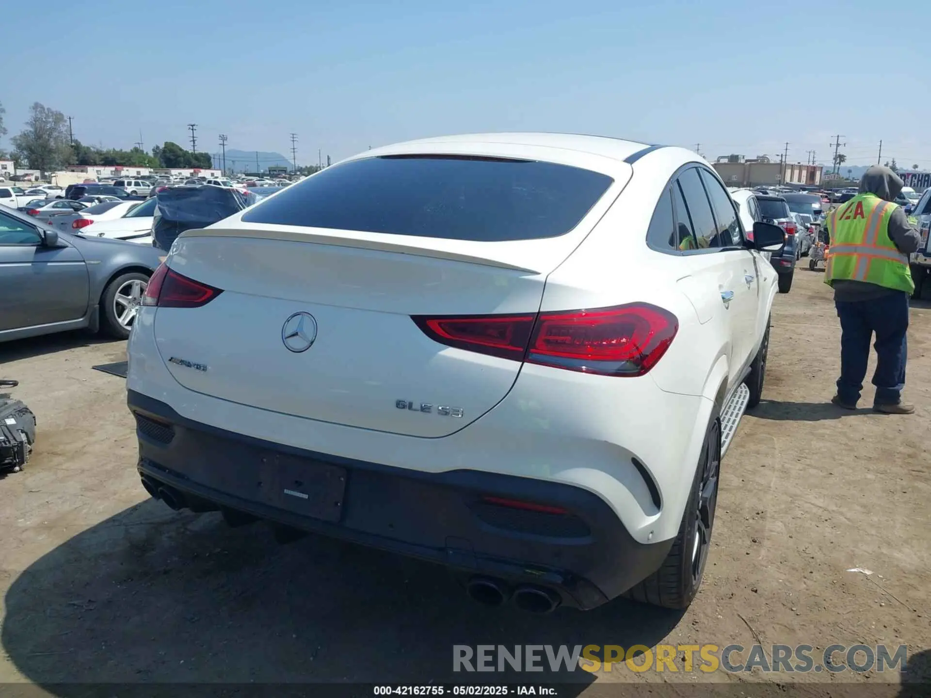 4 Photograph of a damaged car 4JGFD6BB0NA684819 MERCEDES-BENZ AMG GLE 53 COUPE 2022