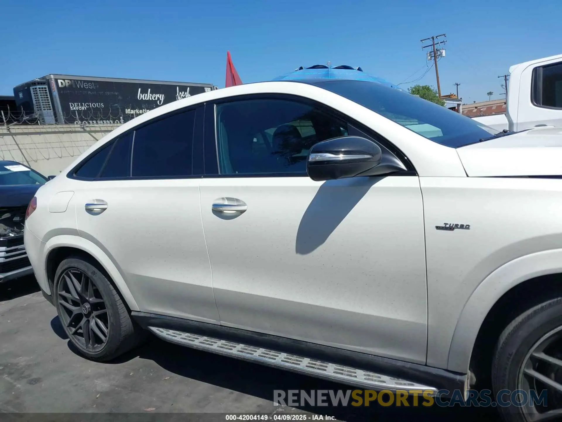 13 Photograph of a damaged car 4JGFD6BB6NA801206 MERCEDES-BENZ AMG GLE 53 COUPE 2022