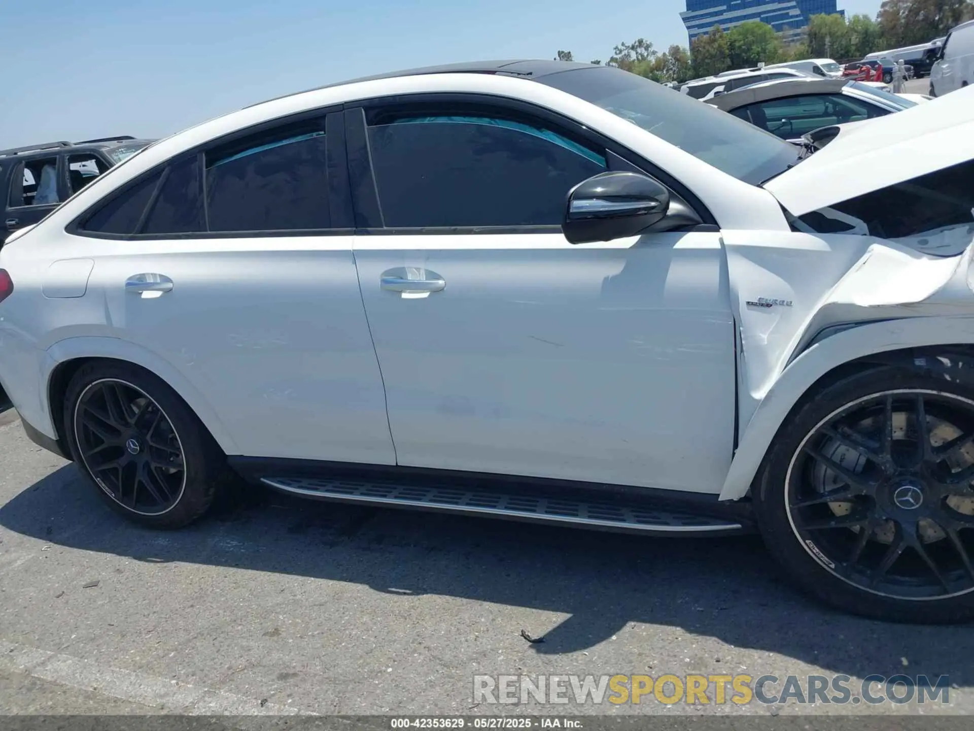 12 Photograph of a damaged car 4JGFD6BB4PA959059 MERCEDES-BENZ AMG GLE 53 COUPE 2023