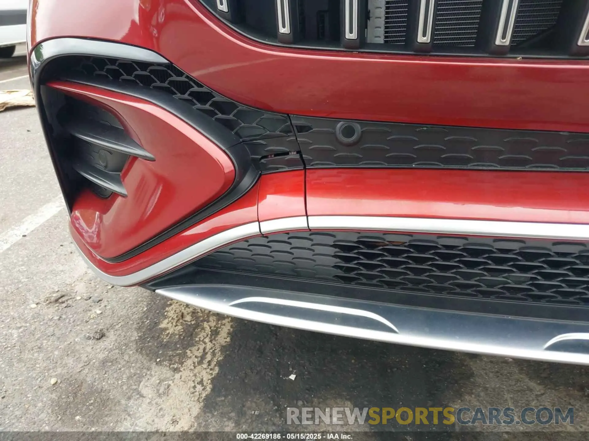 17 Photograph of a damaged car 4JGFD6BB4RB094400 MERCEDES-BENZ AMG GLE 53 COUPE 2024