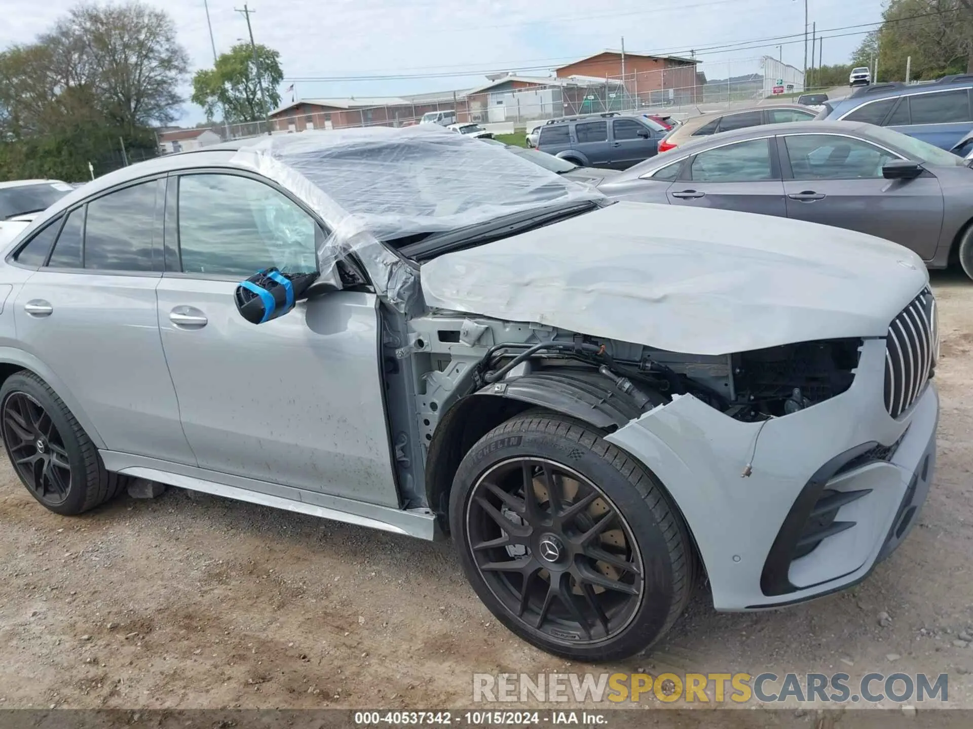17 Photograph of a damaged car 4JGFD6BB7RB067935 MERCEDES-BENZ AMG GLE 53 COUPE 2024